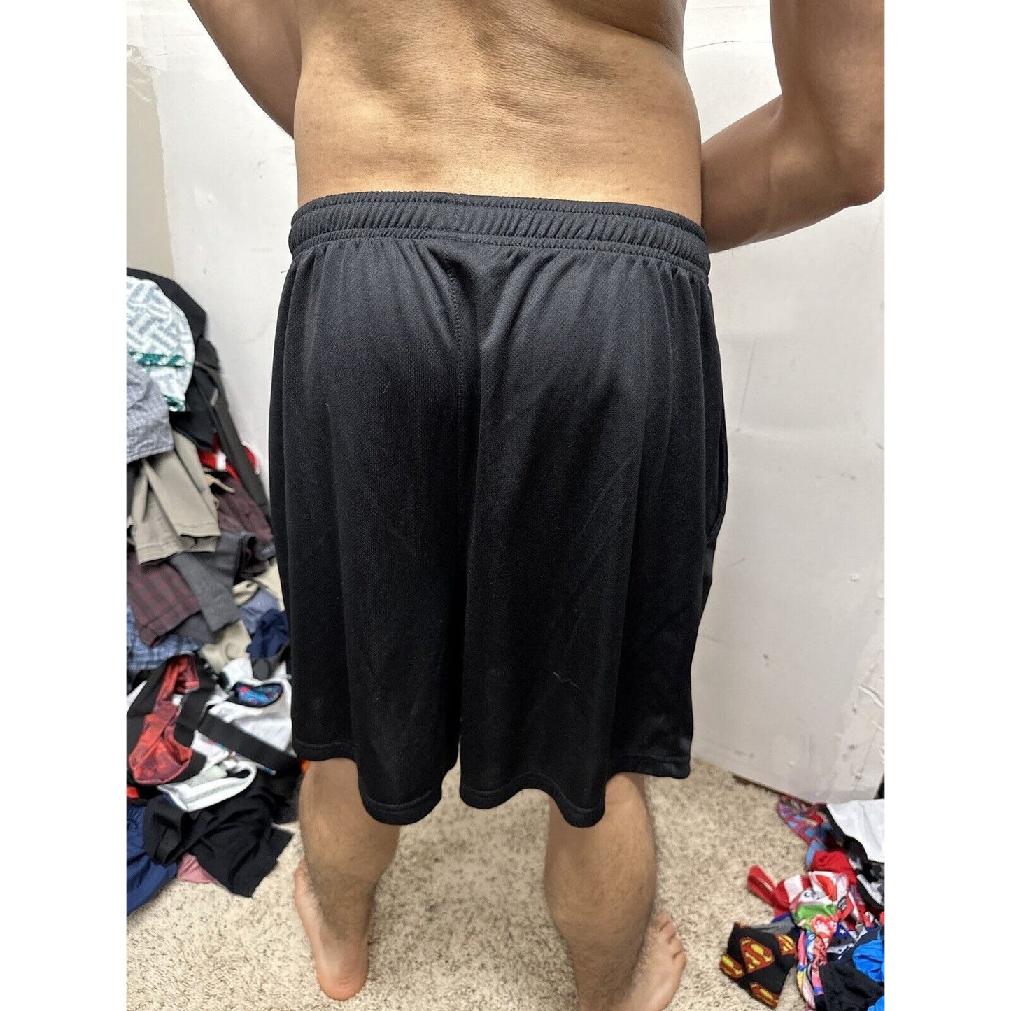 Men’s Black Starter Large Athletic Shorts