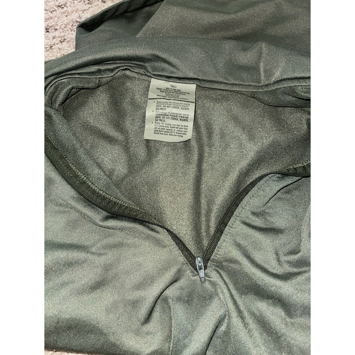 Men’s 1/4 Zip Small Olive Green Military Issue Jacket