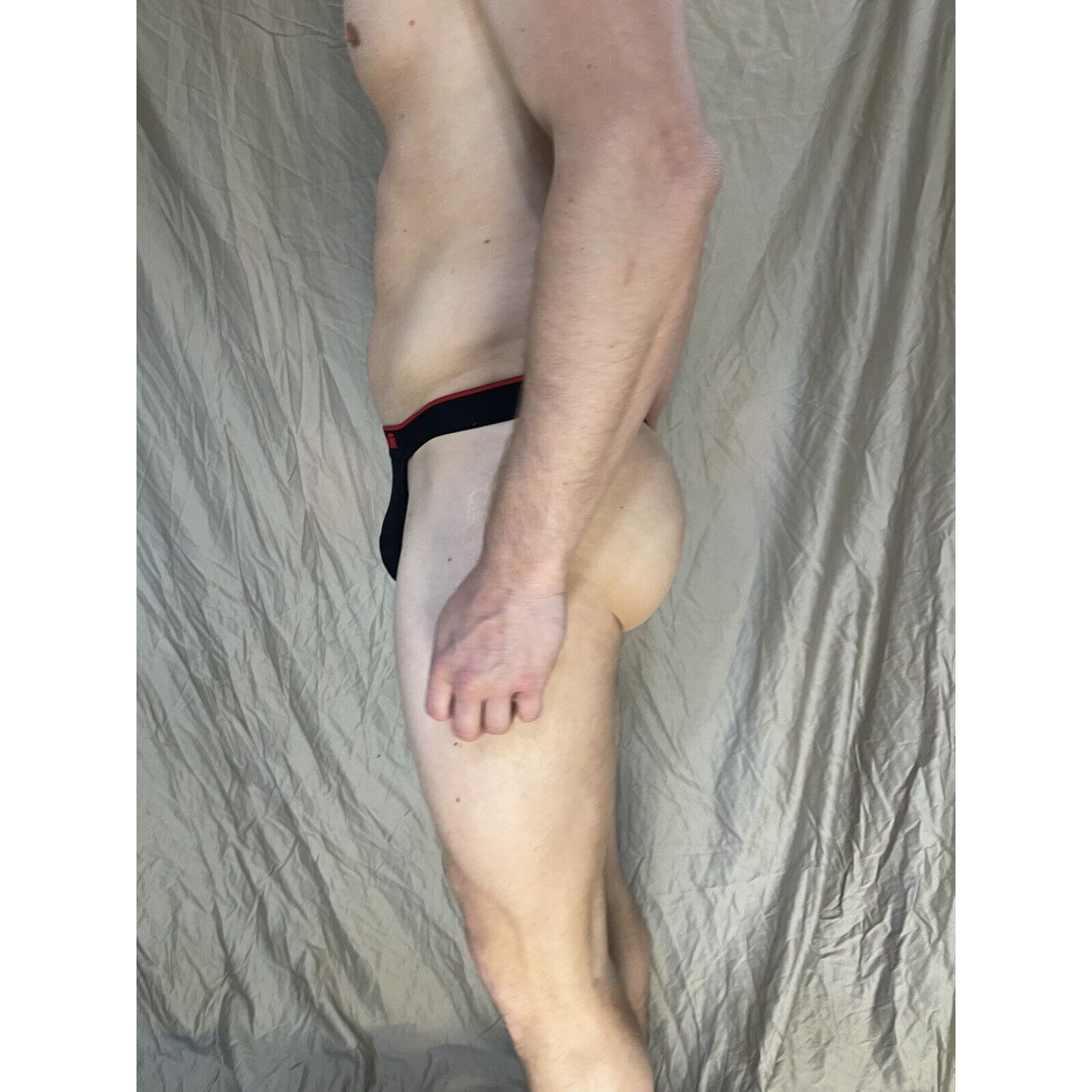 men's Black papi thong Red Lettering On band Medium