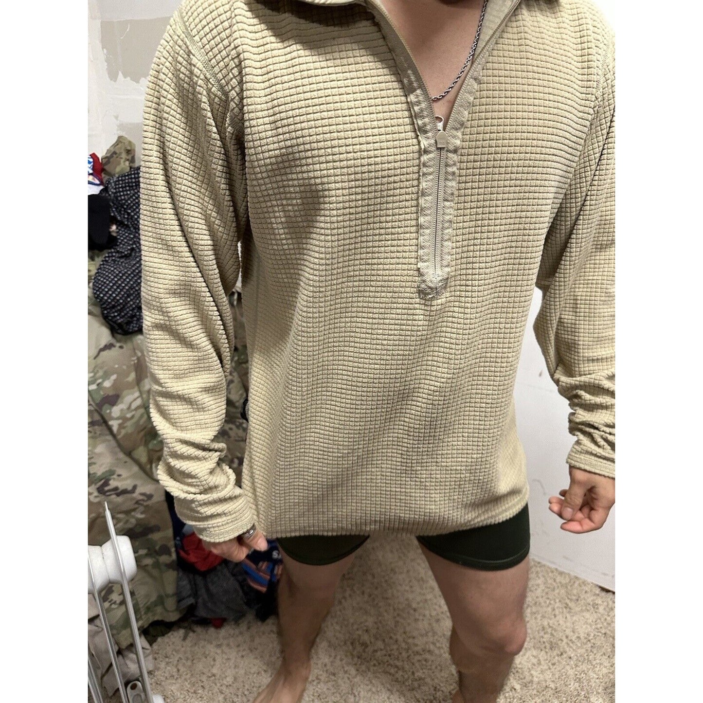 Men’s Tan Half Zip Polartec Official Gen III Army Issue Long Sleeve Pullover
