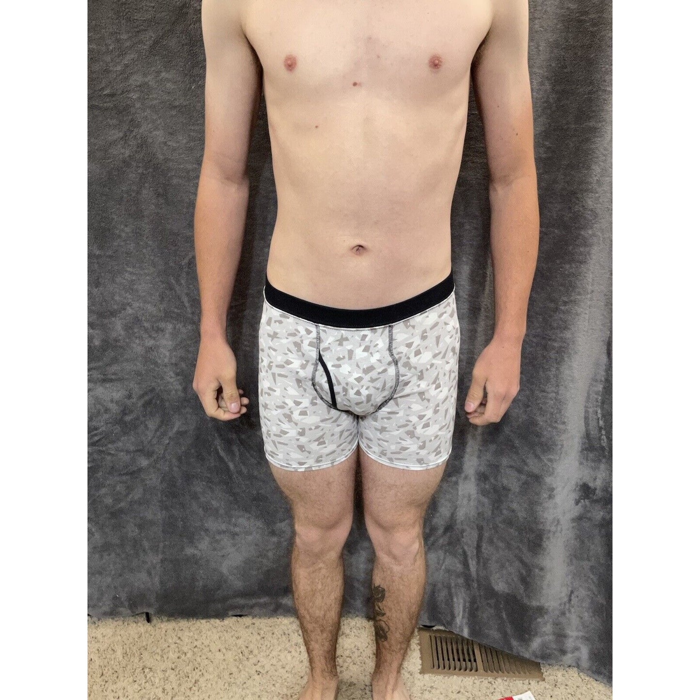 boy's youth XL Light Gray Camo hanes boxer brief