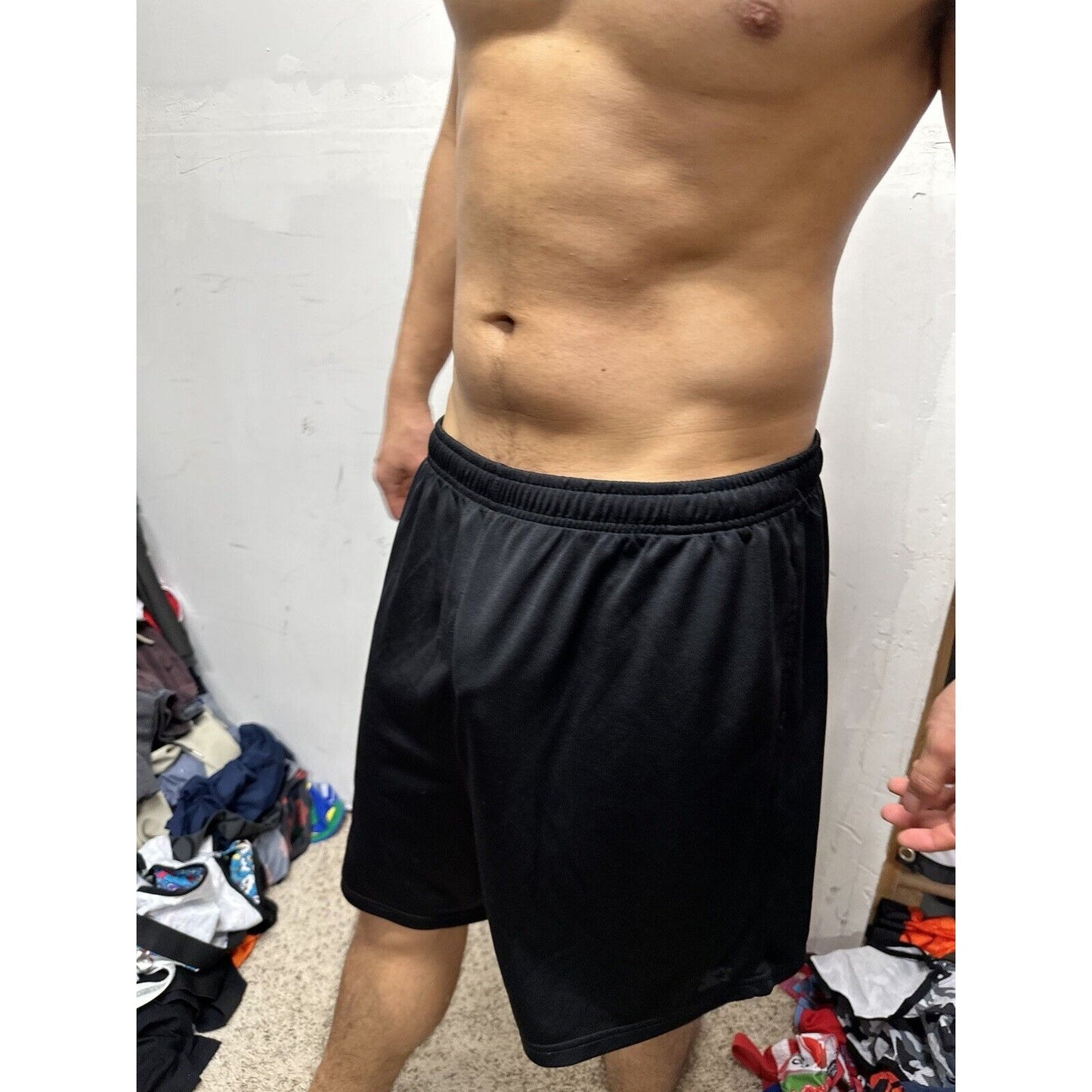 Men’s Black Starter Large Athletic Shorts