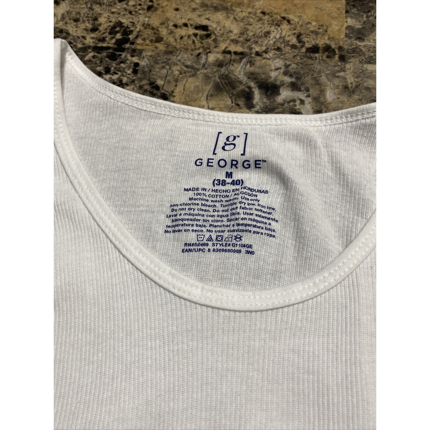 George Men’s Medium Plain White Undershirt Sleeveless Muscle Tank Top