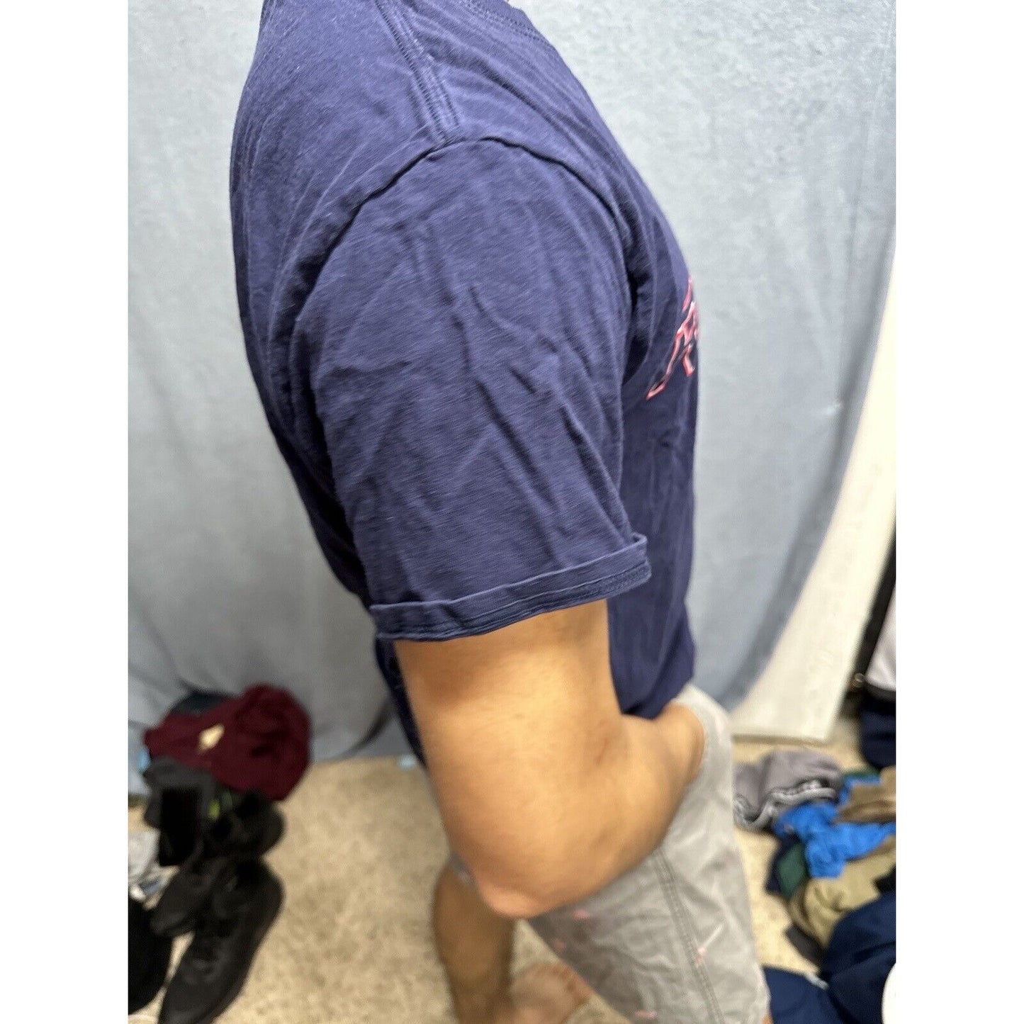 Men’s Dark Blue Ole Miss Rebels Medium Tshirt Short Sleeve