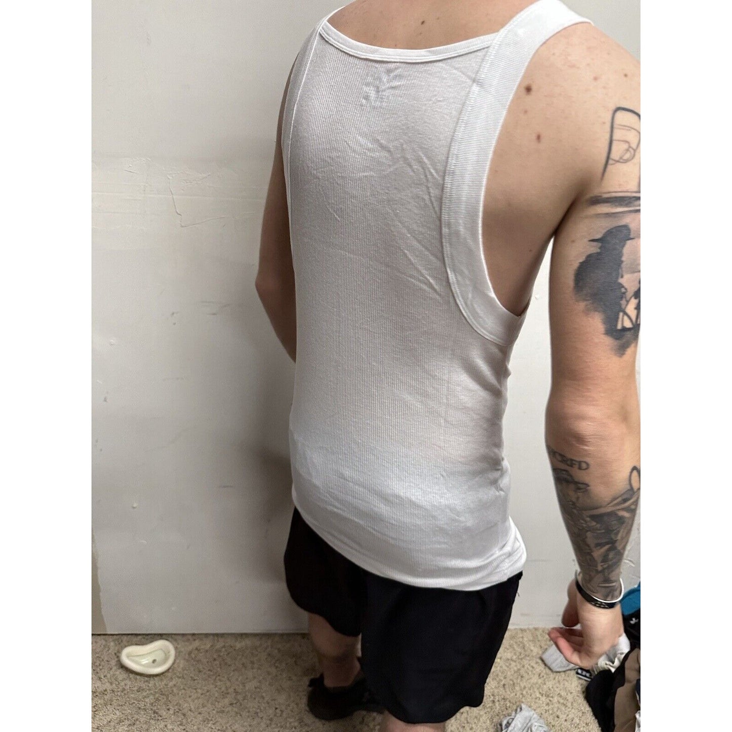 Men’s White Muscle Shirt Tank Papi Large