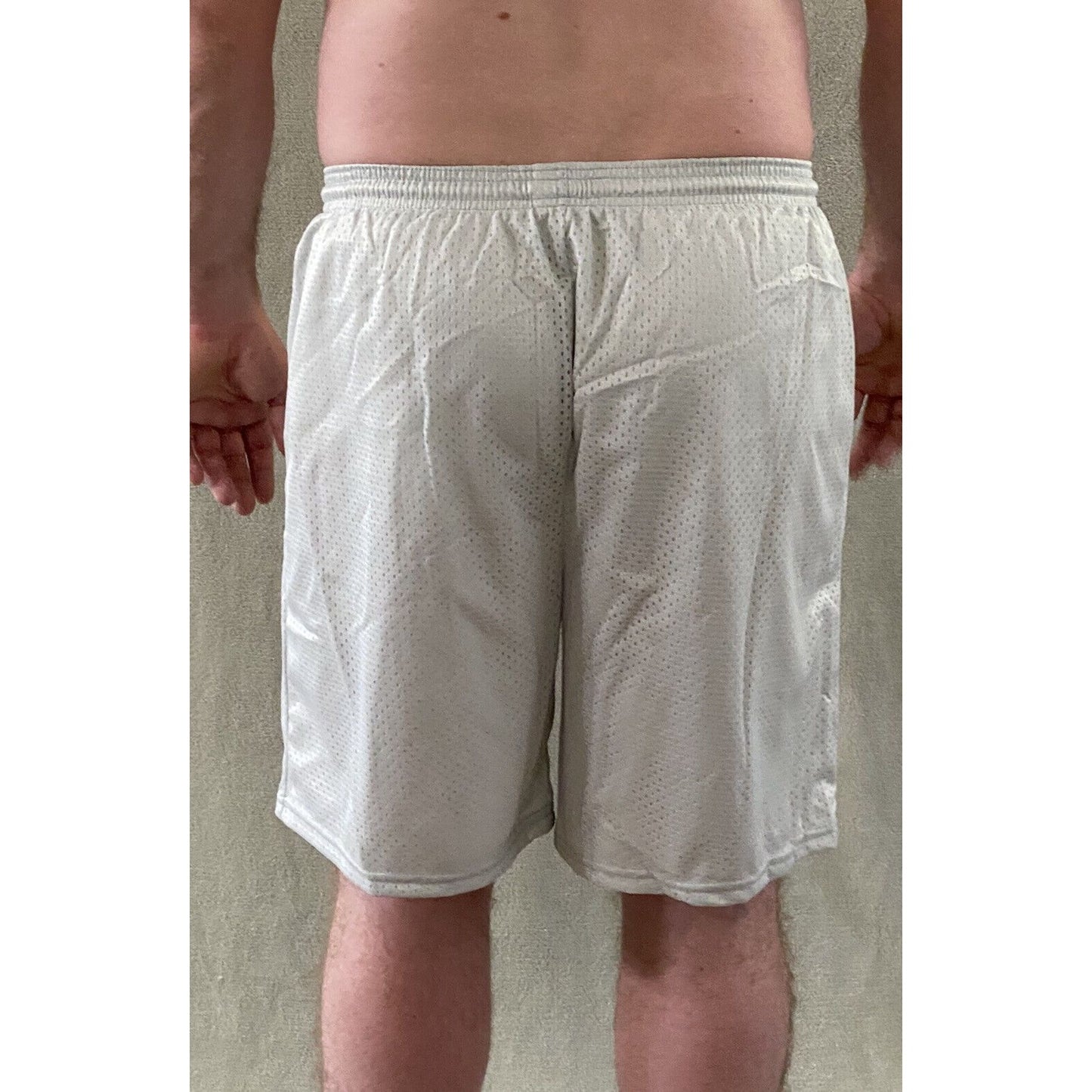 Soffe Men’s Large Silver Basketball Training Polyester Mesh Shorts
