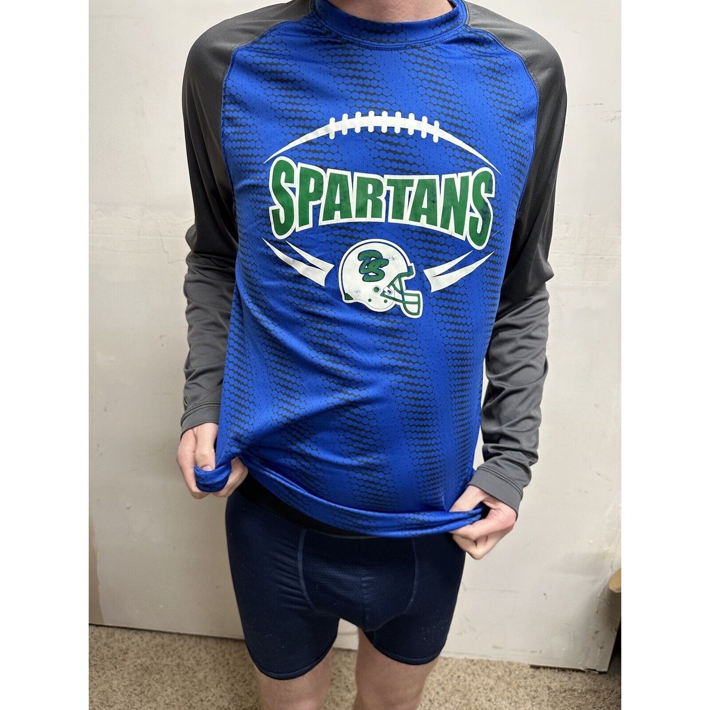 men’s doherty spartans football long sleeve pullover shirt adult large colroado