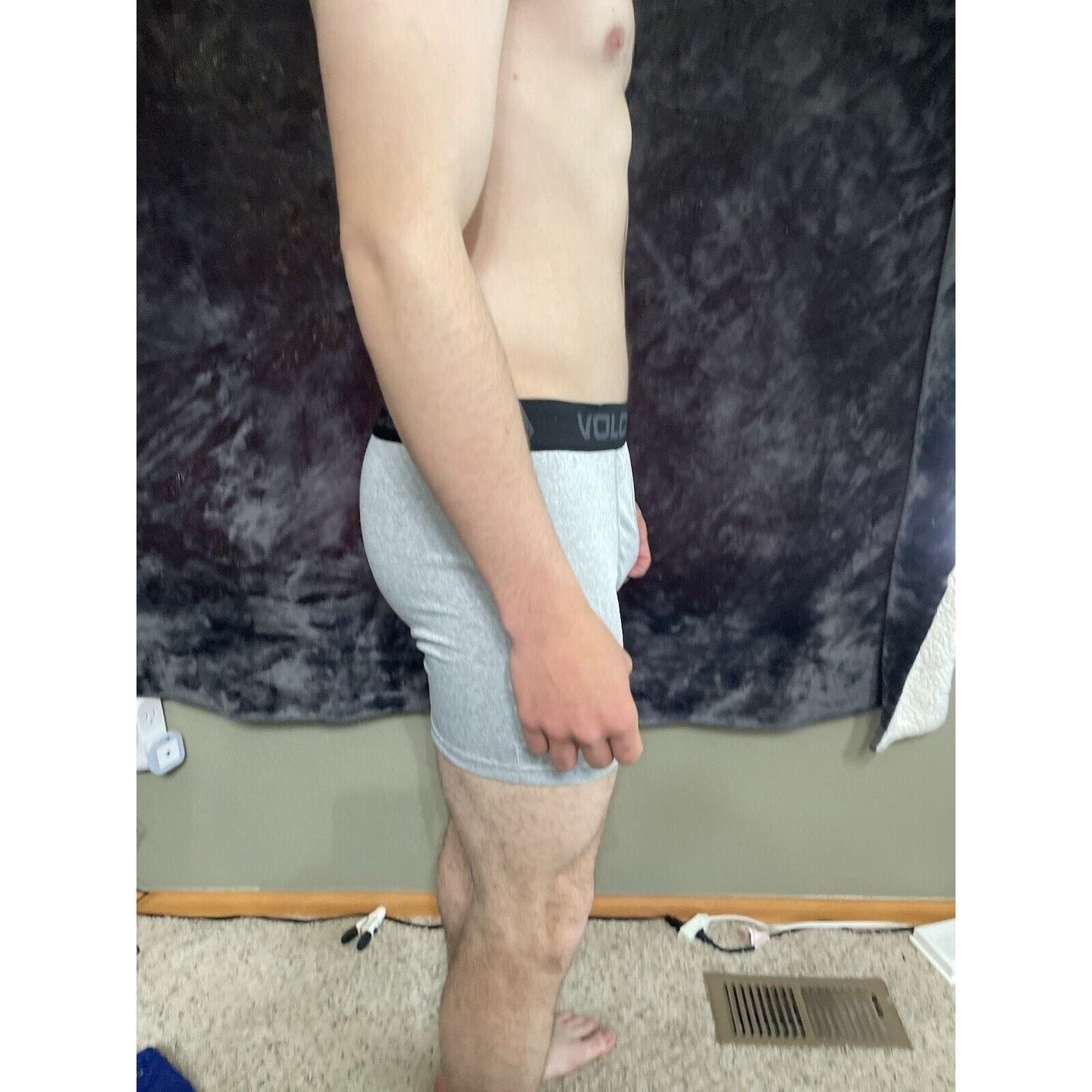 Men’s Large Vilcom Gray 10% Spandex Compression Shorts