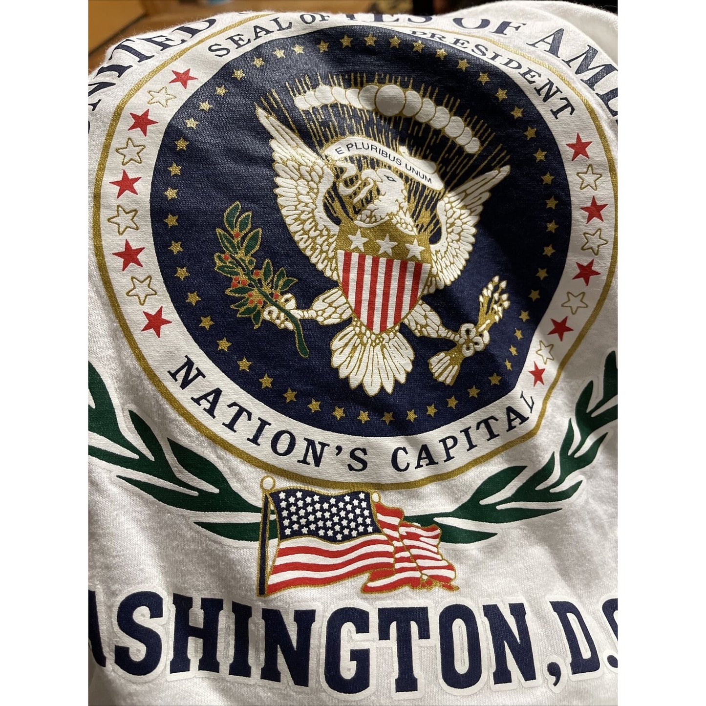 Delta Pro Weight Washington DC USA Men's Large presidential seal white T-Shirt