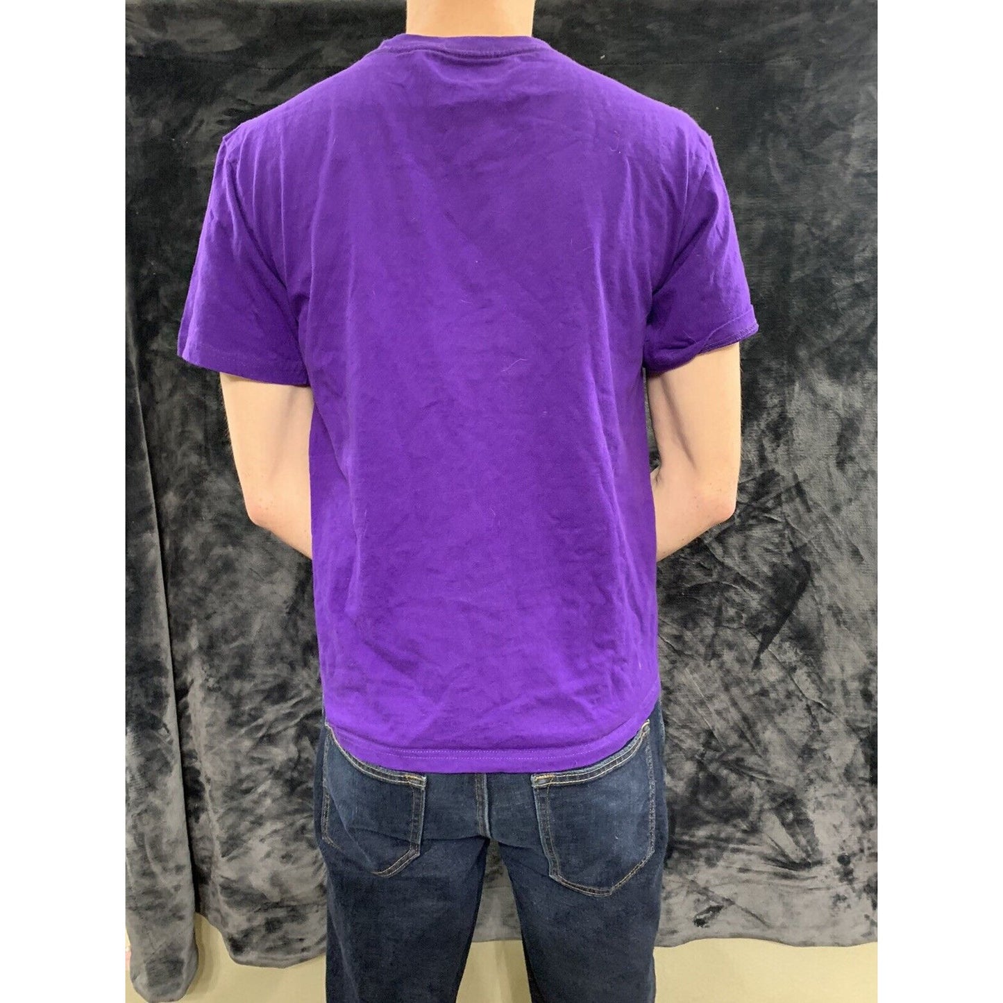 NFL Team Apparel Minnesota Vikings T Shirt Mens Size Medium