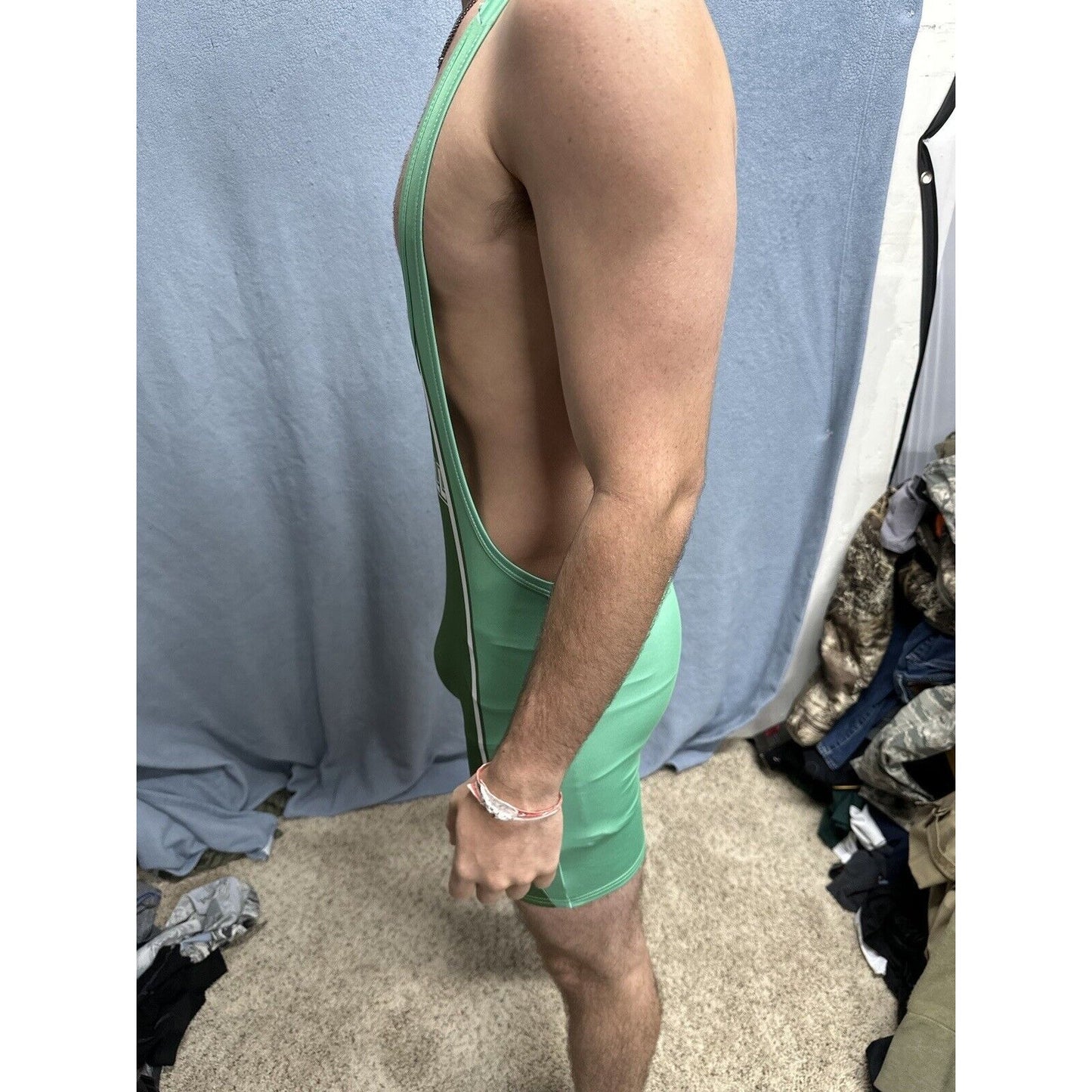 Men’s Medium Green Tauwell Wrestling Singlet