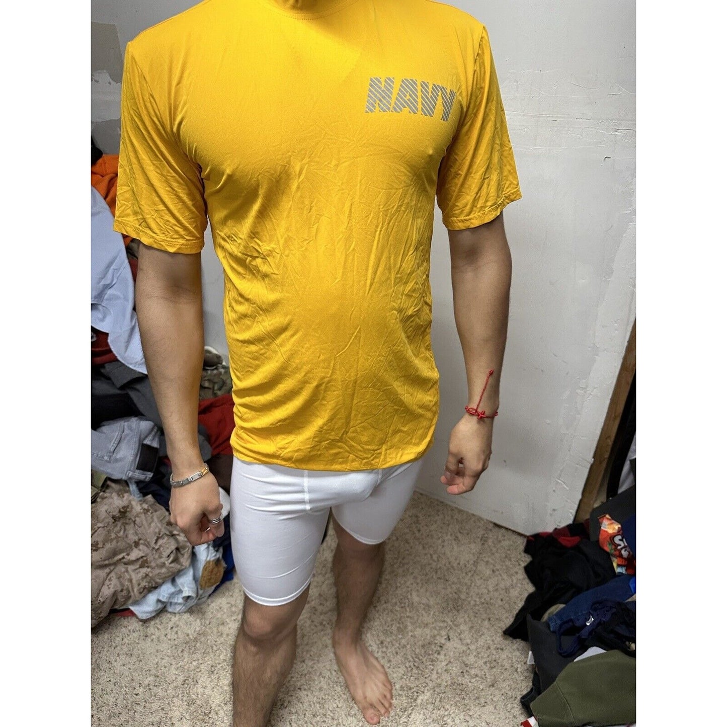 Men’s US Navy Yellow Physical Fitness pT Short sleeve Shirt Size Small Lycra