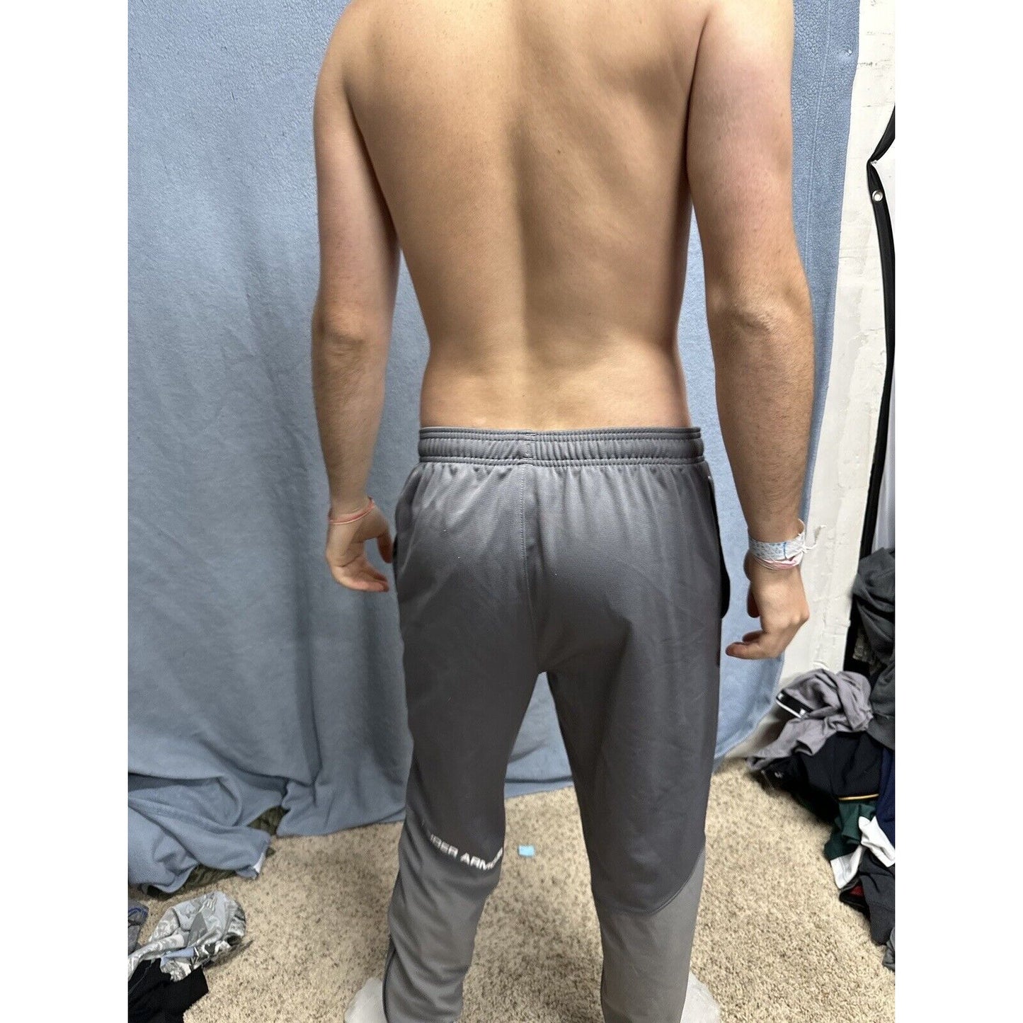 Men’s Gray Fitted Large Under Armour Sweatpants With Pockets MG