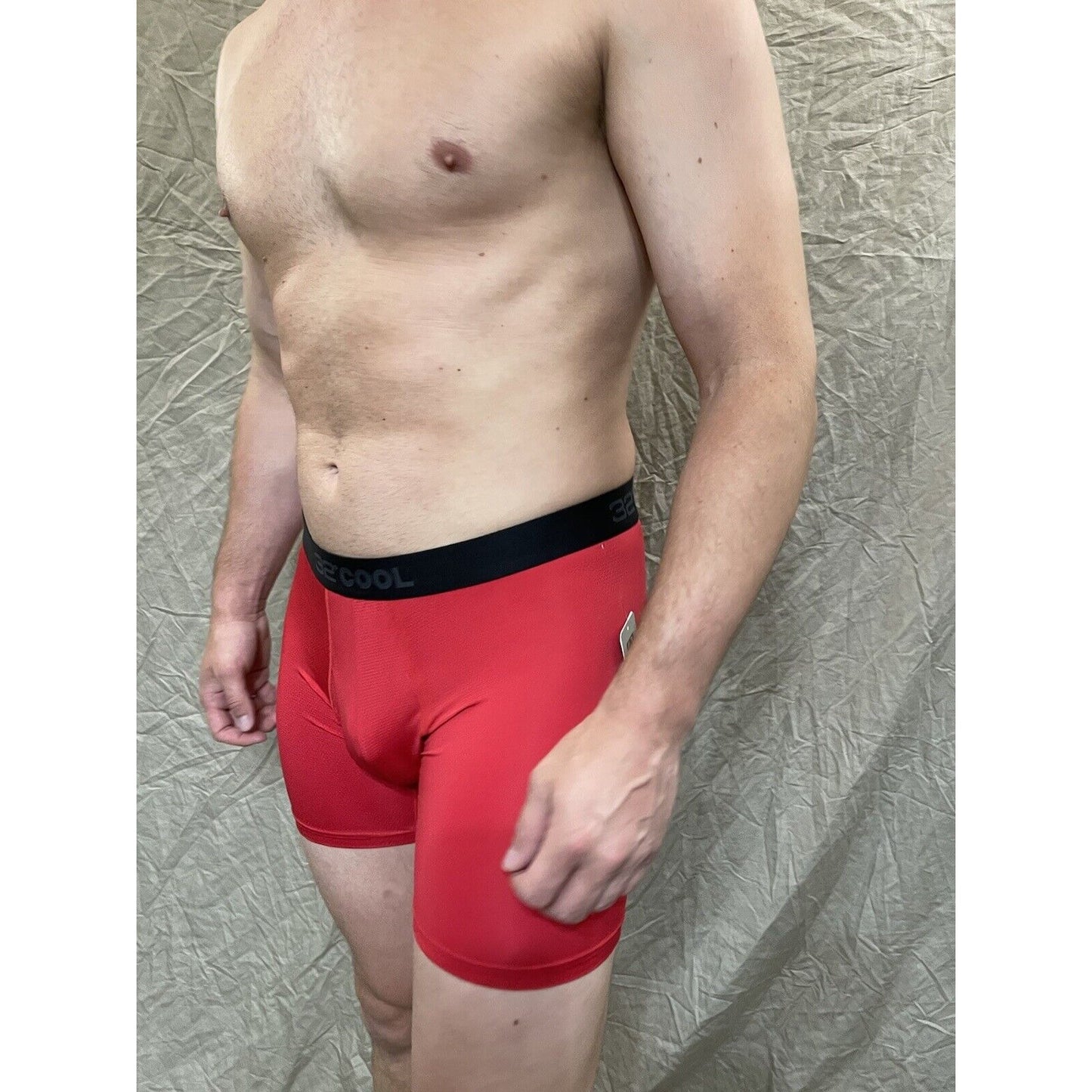 men's 32 degrees cool fire engine red compression boxer briefs Small