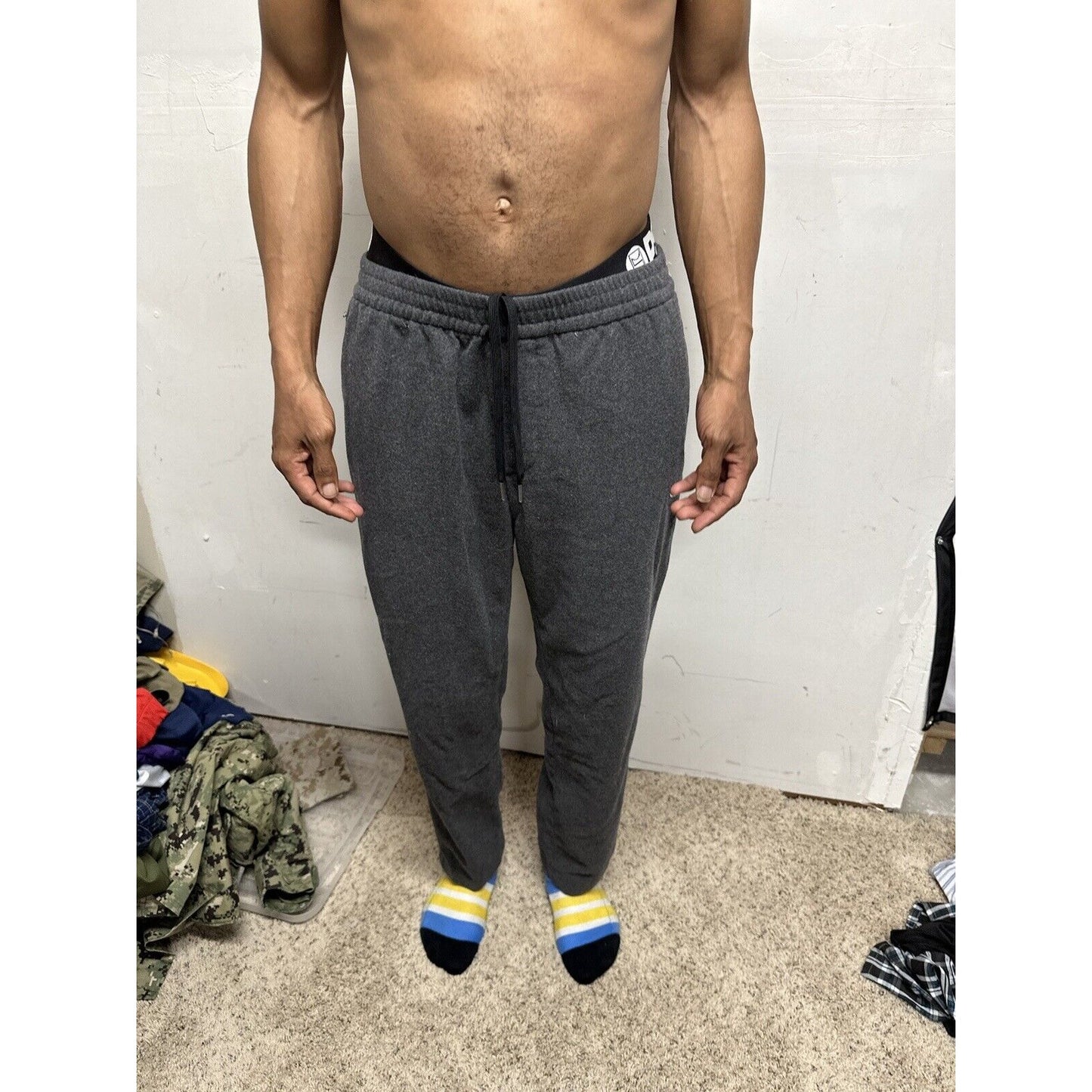 Men’s Gray Medium H&M Regular Fit Sweat Pants with Pockets