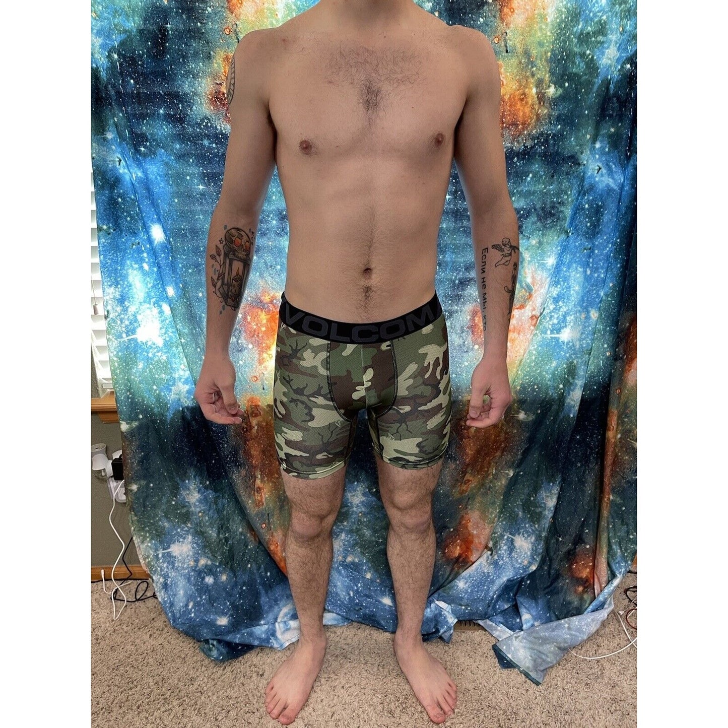 Men's Volcom Size XL Camo Military Compression Shorts New And Unworn