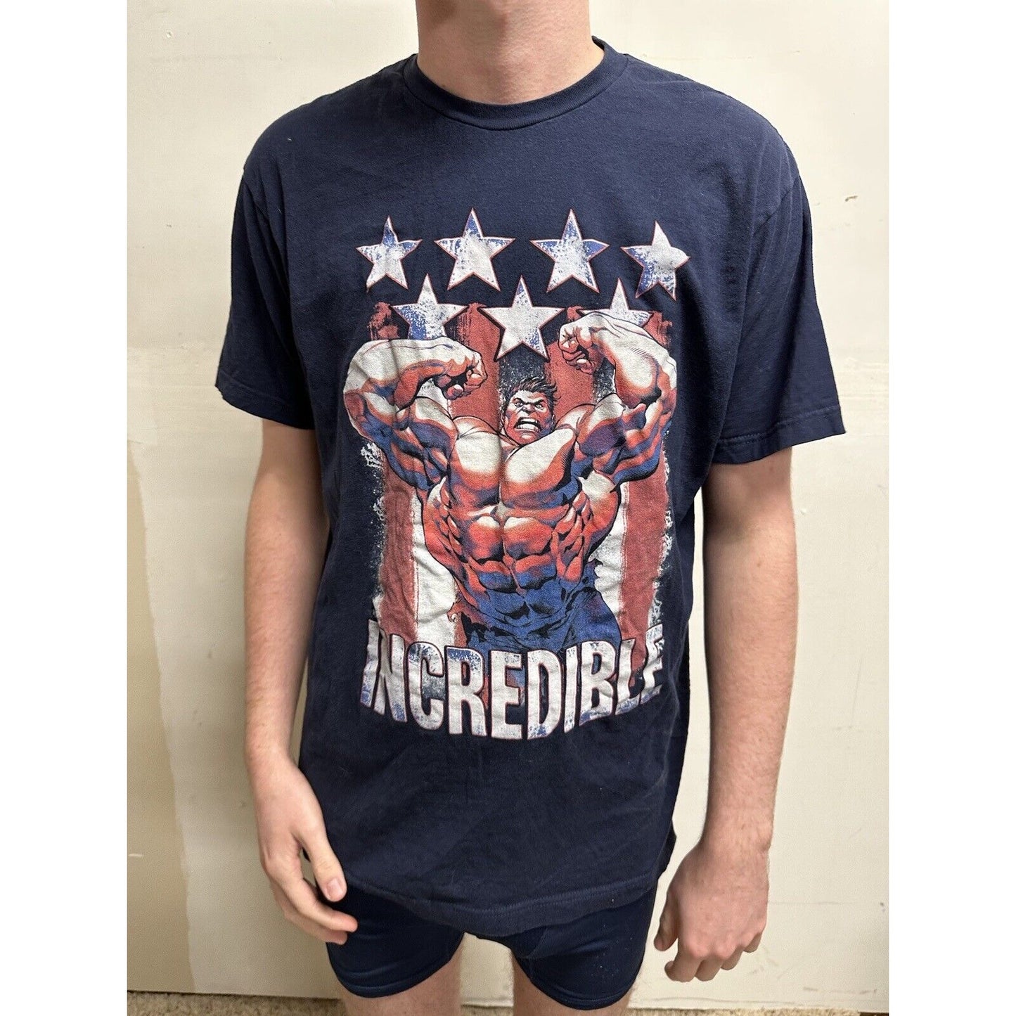 men’s tultex large dark blue incredible hulk tshirt short sleeve