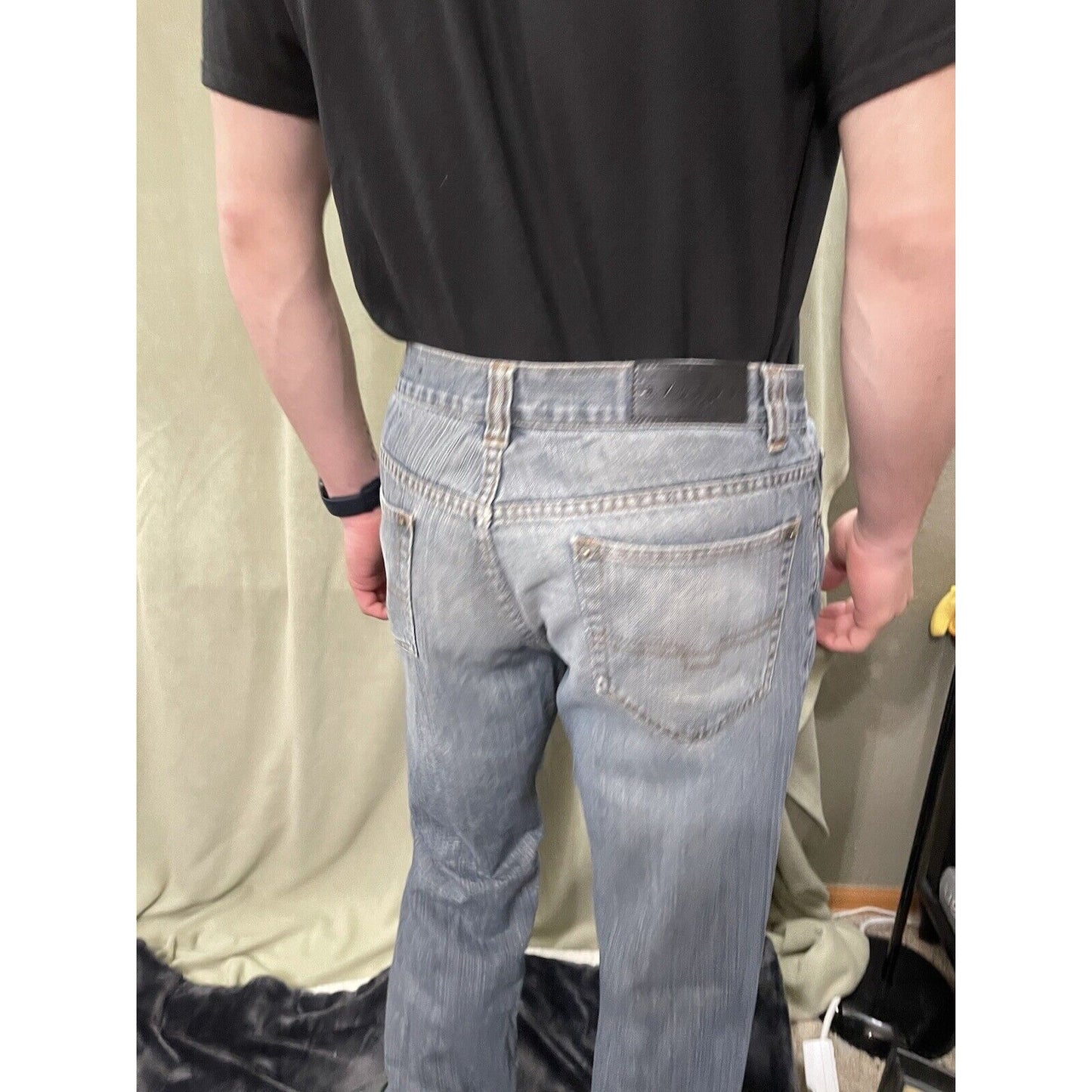 Axcess Clairborne Blue jeans men's straight fit 32 x 32 good condition