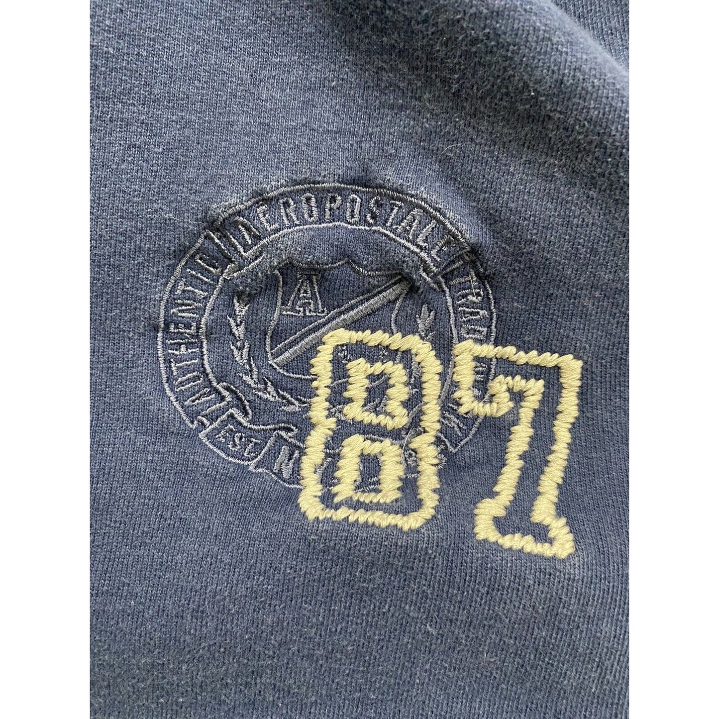 Aeropostale Authentic Trademark Men’s Large Navy Blue 1/4 Button Pullover Sweate