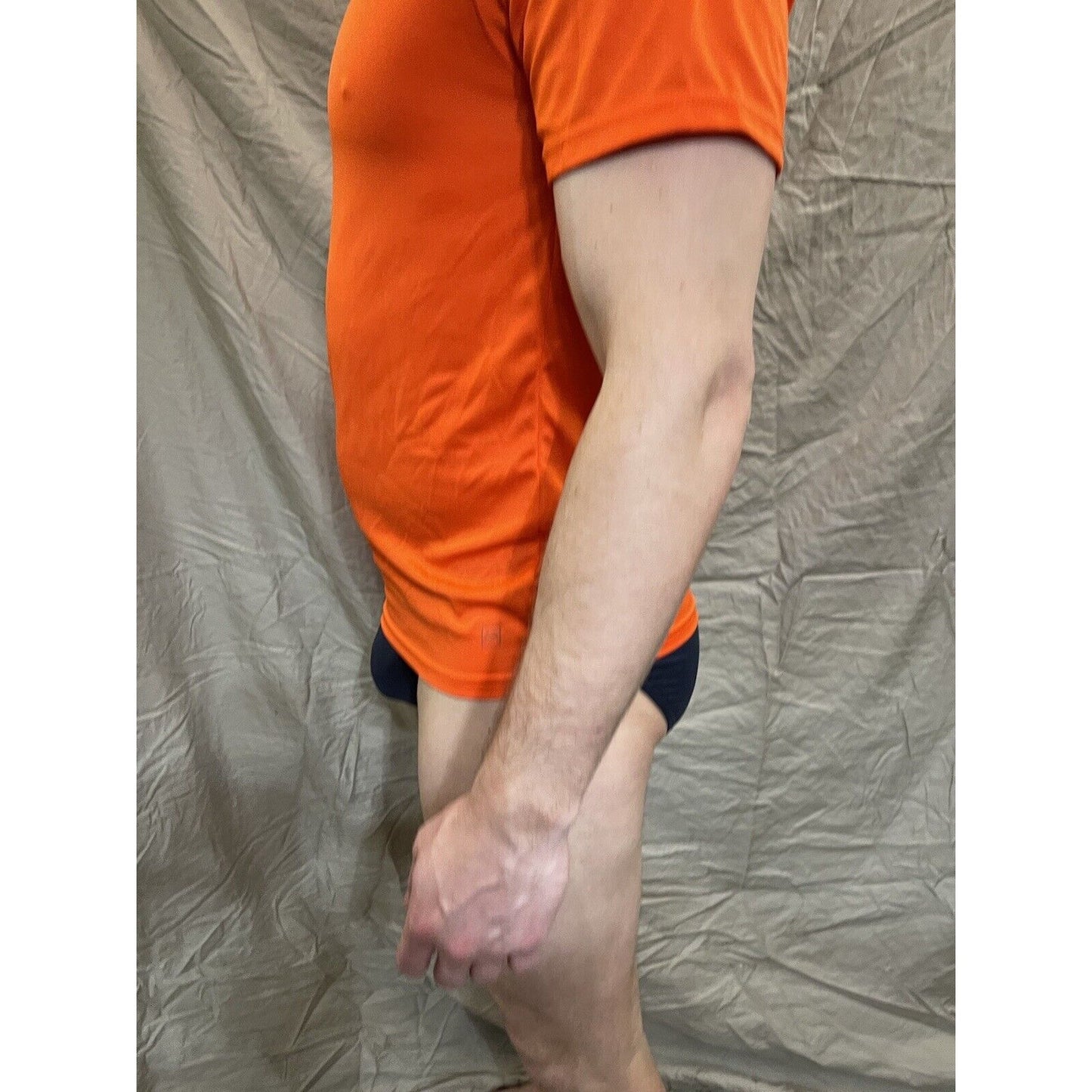 Men's augusta sportswear medium orange compression shirt
