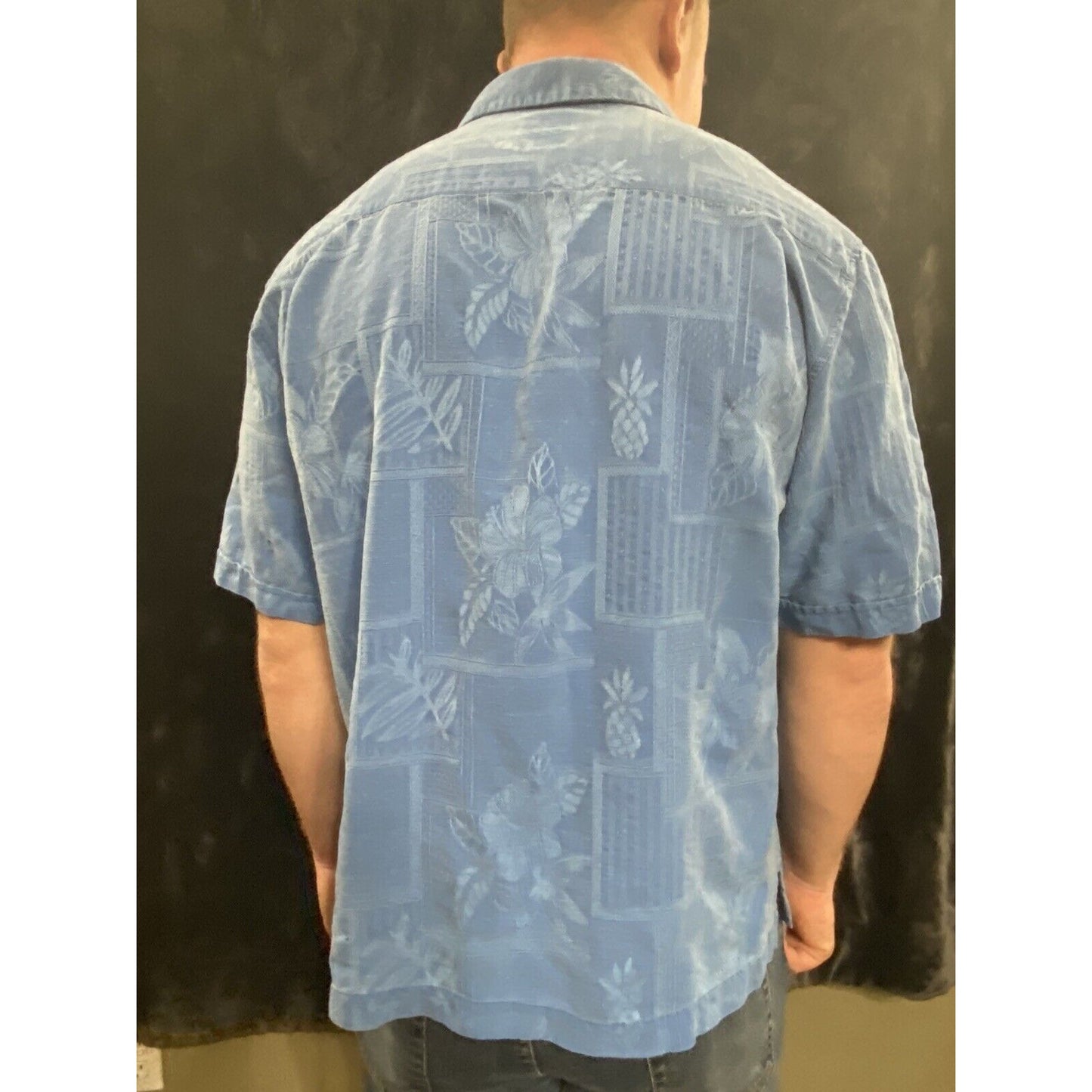 Jamaican Jaxx Silk Island Shirt Mens Size L Button-down Blue Pineapple Print