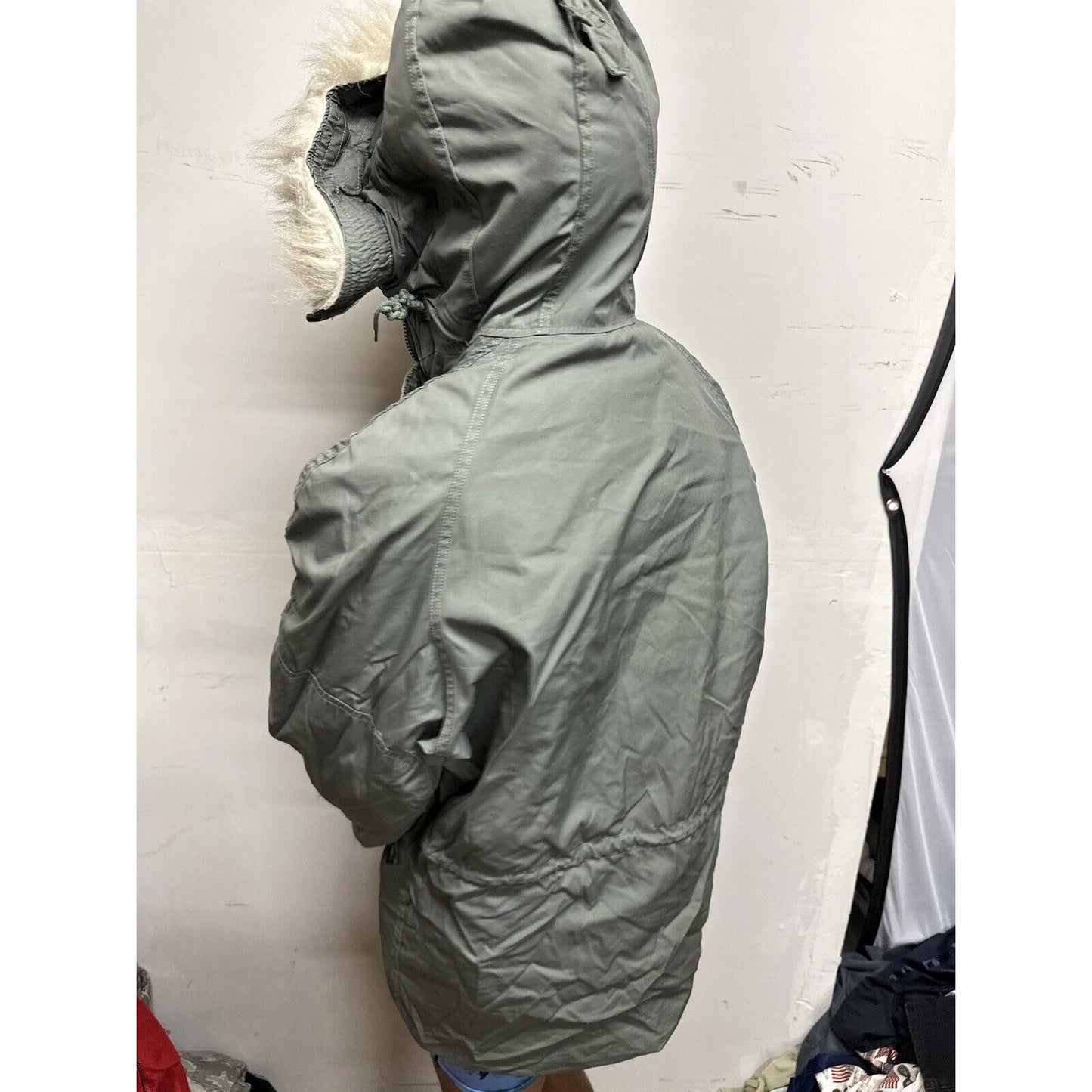 USAF Military Uniform Parka Extreme Cold Weather Type N-38 Medium Sage Green