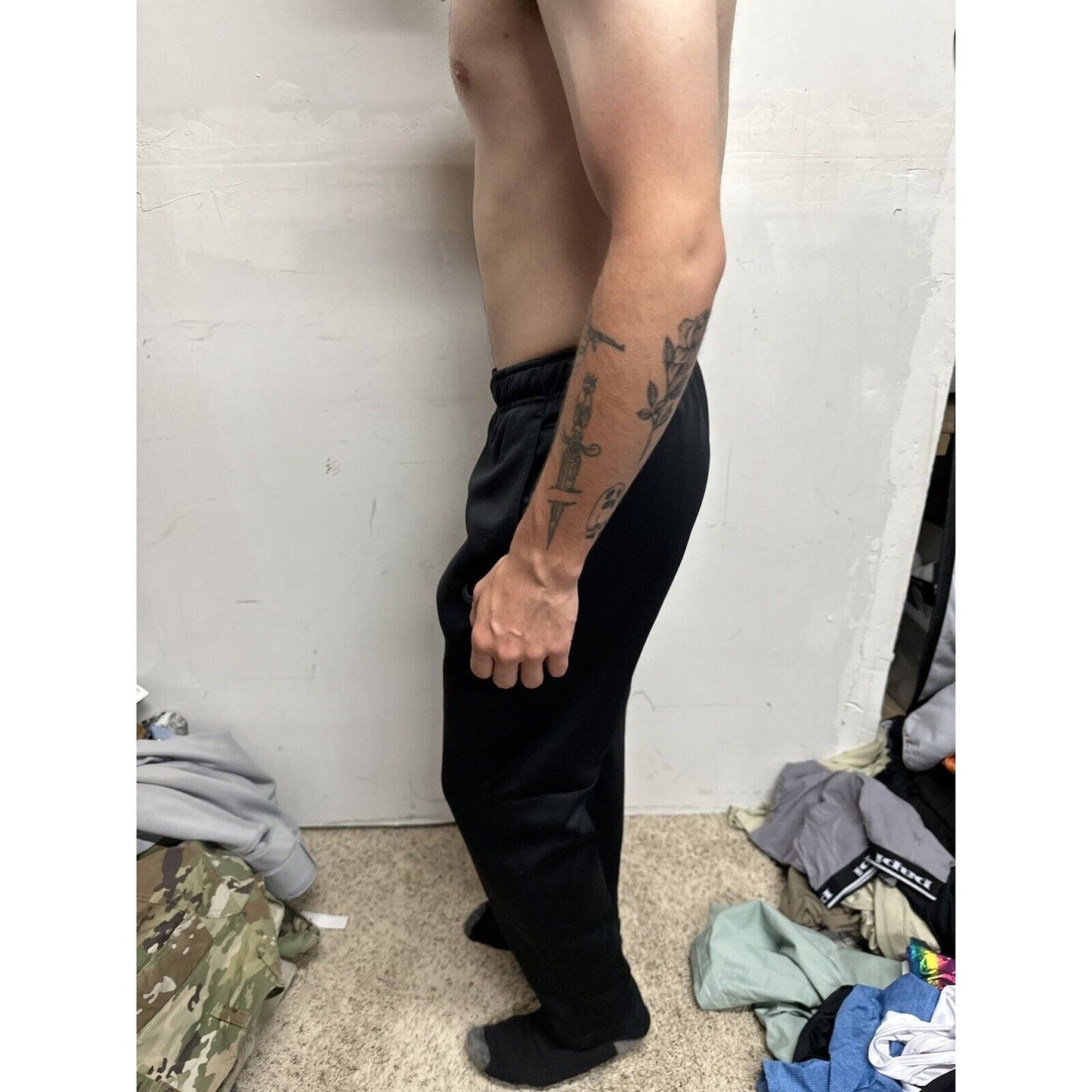 Men’s Black Nike Small Dri Fit Athletic Pants Sweat Pants With Pockets