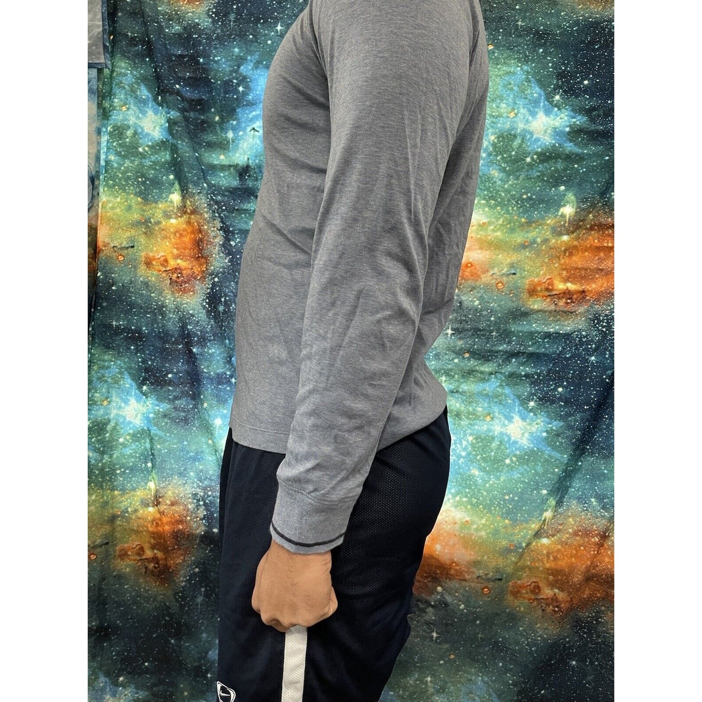 Men’s Banana Republic Medium light blue 1/4 zip long sleeve pullover