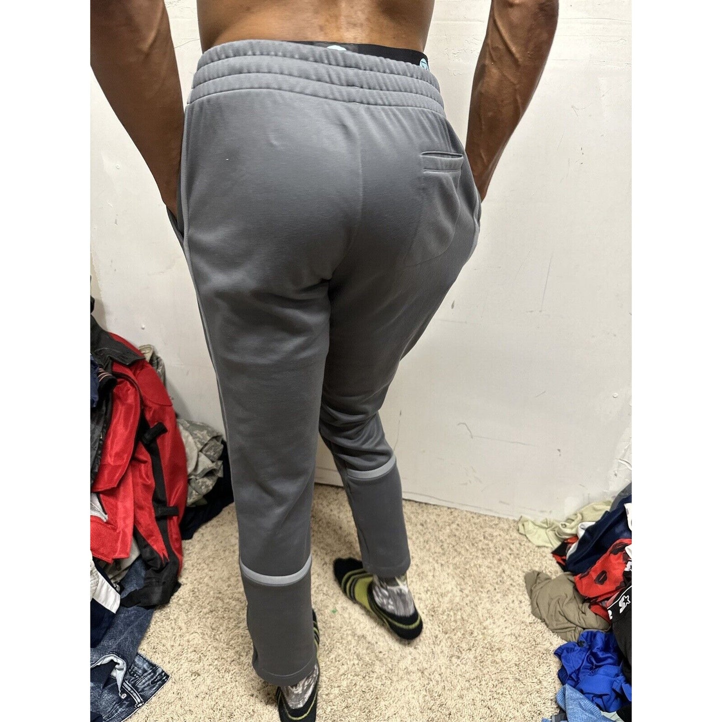 Men’s Adidas Gray Eagles Sweat Pants Fits Small Listed As Medium