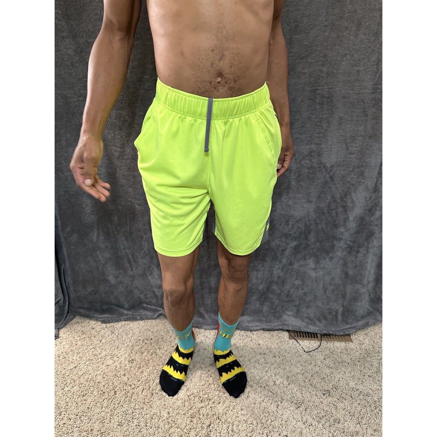 Men’s Neon Yellow Russell Athletic Shorts Zippered Pockets Medium