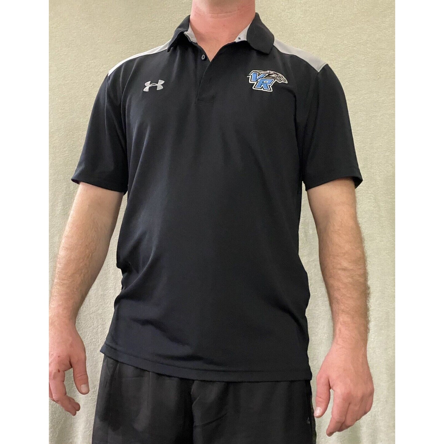VISTA RIDGE WOLVES Under Armory Loose Heat Gear Black & Gray Men’s L Polo Shirt