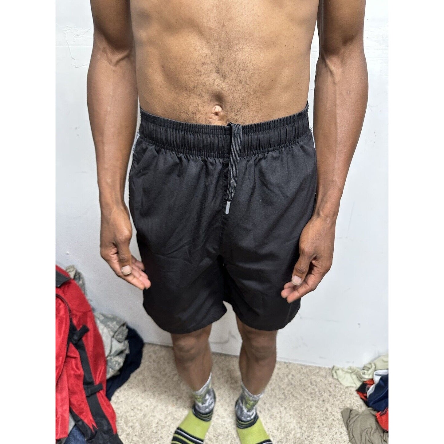 Reebok Black Small Athletic Shorts With Pockets