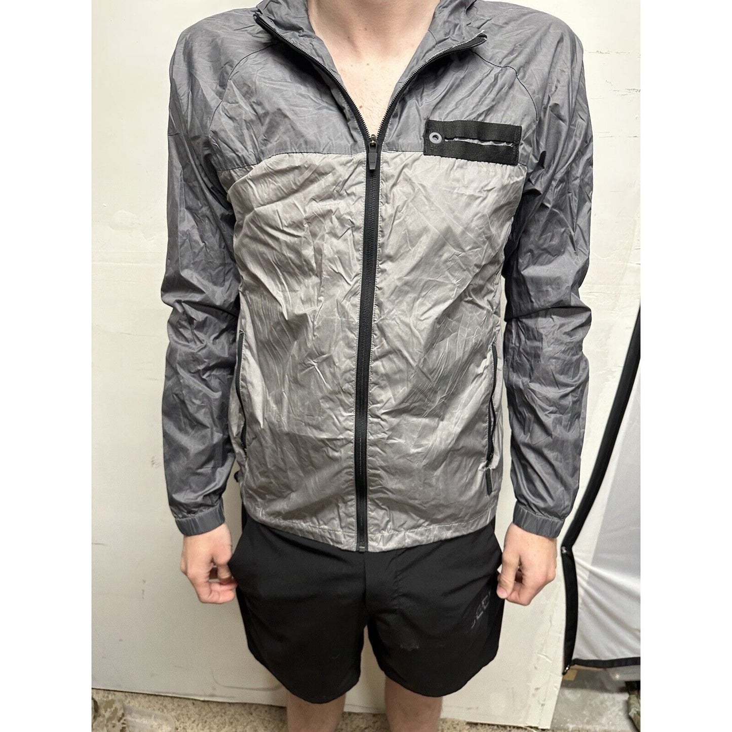 Men’s Gray Medium Tavik Modern Beach Culture Full Zip Hoodie Wind Breaker Nylon