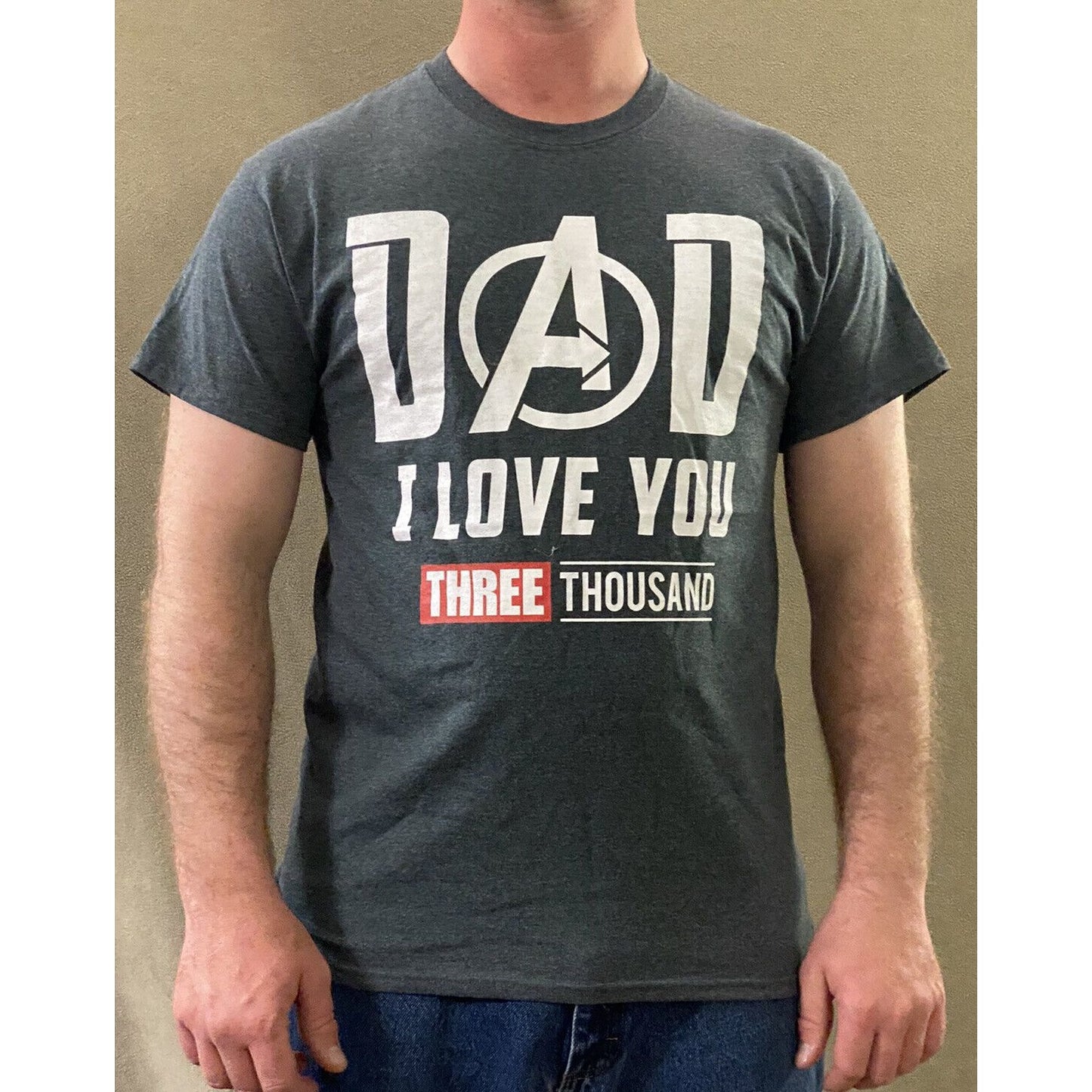 Avengers Dad I Love You Three Thousand Gildan Men’s Medium Gray Cotton T-shirt