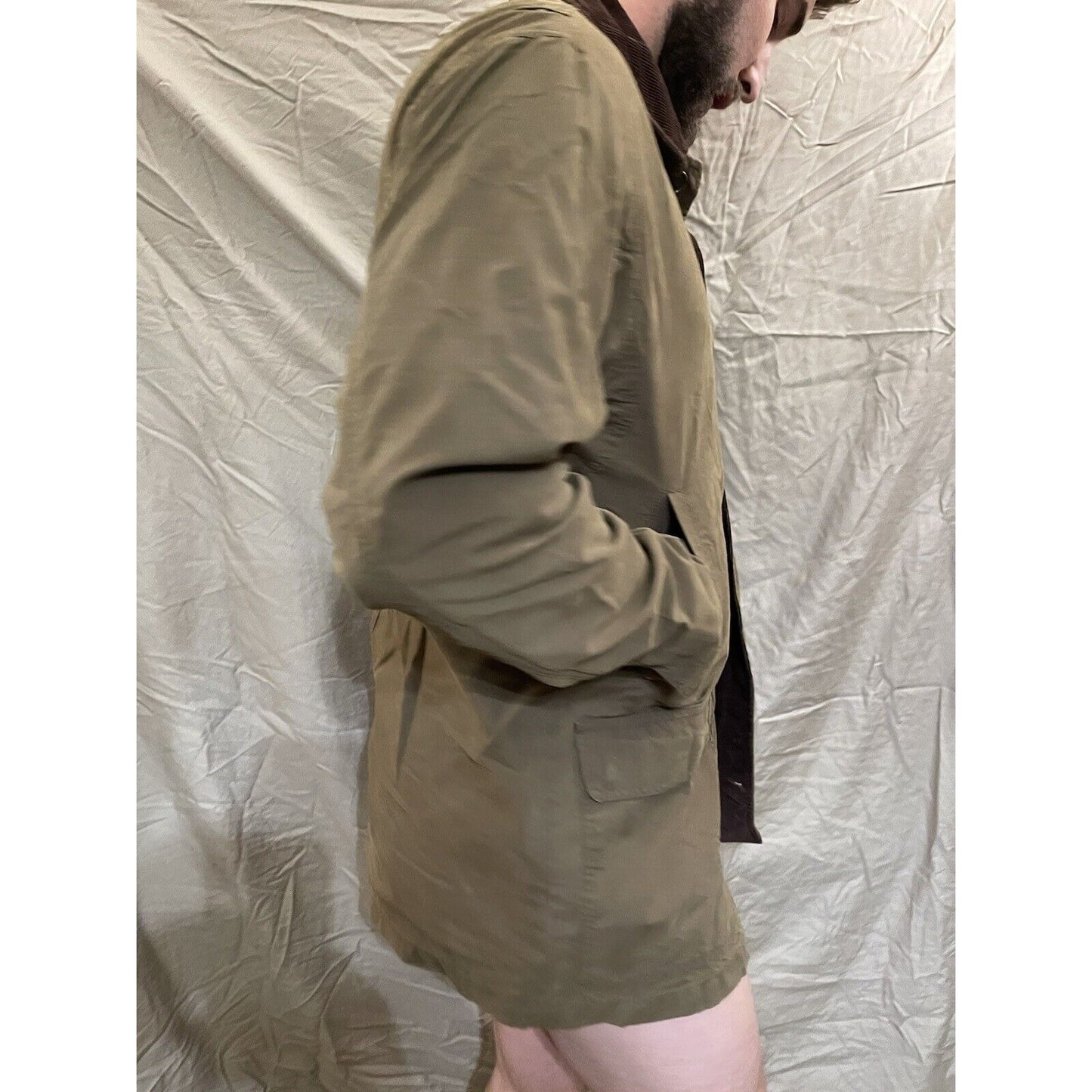 Men's Eddie Bauer button up jacket brown corduroy Medium