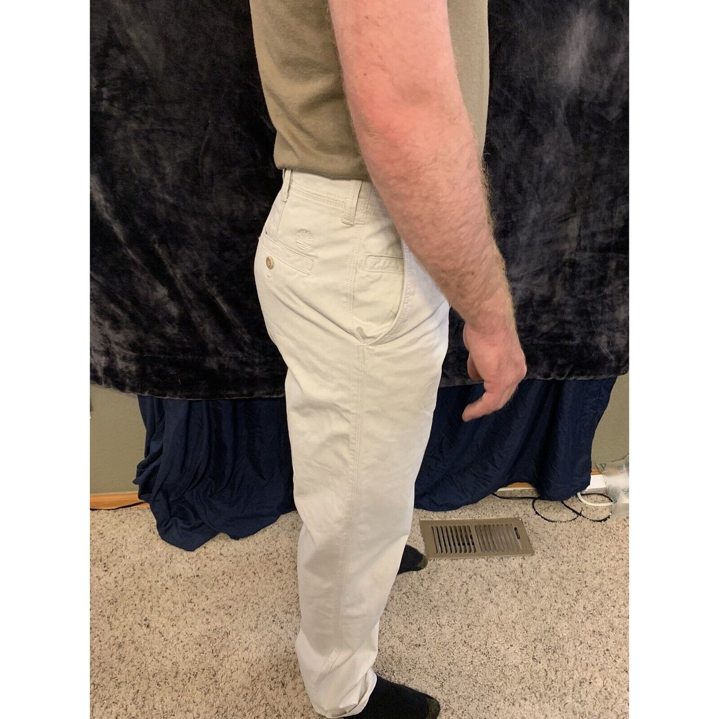timberland relaxed fit khaki pants Mens size 34 X 34