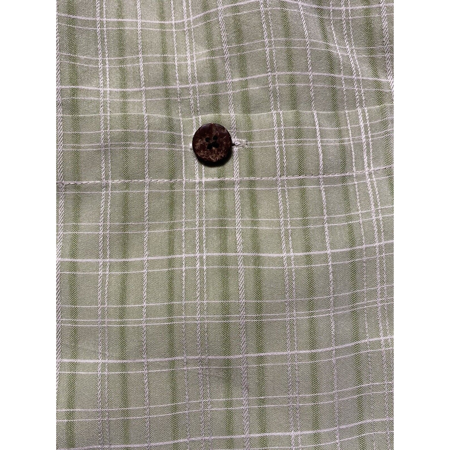 Island Shores Light Green Checkered Men’s XL Button-down Short Sleeves