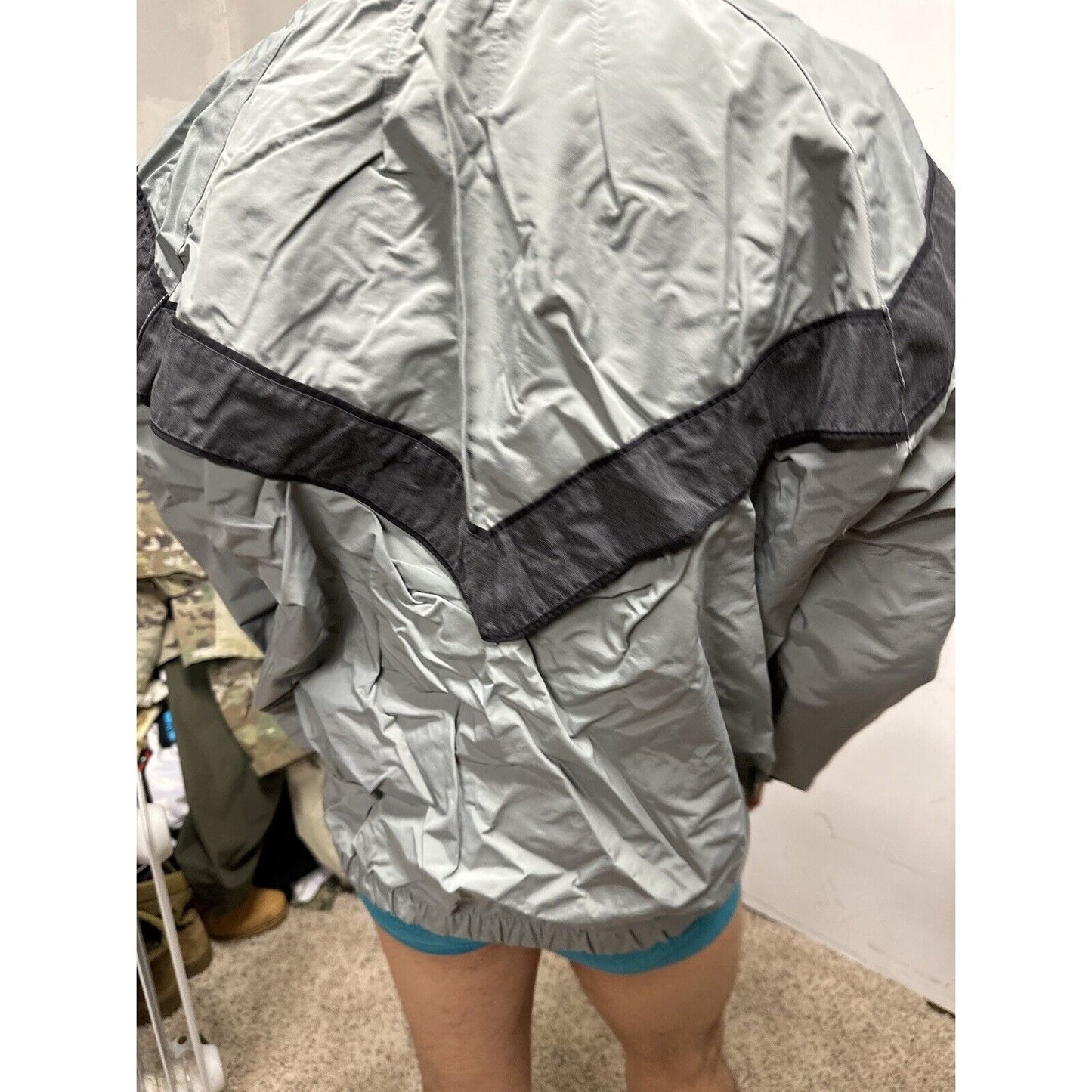 Men’s Army Pt Gray Jacket Small Long Uniform Top