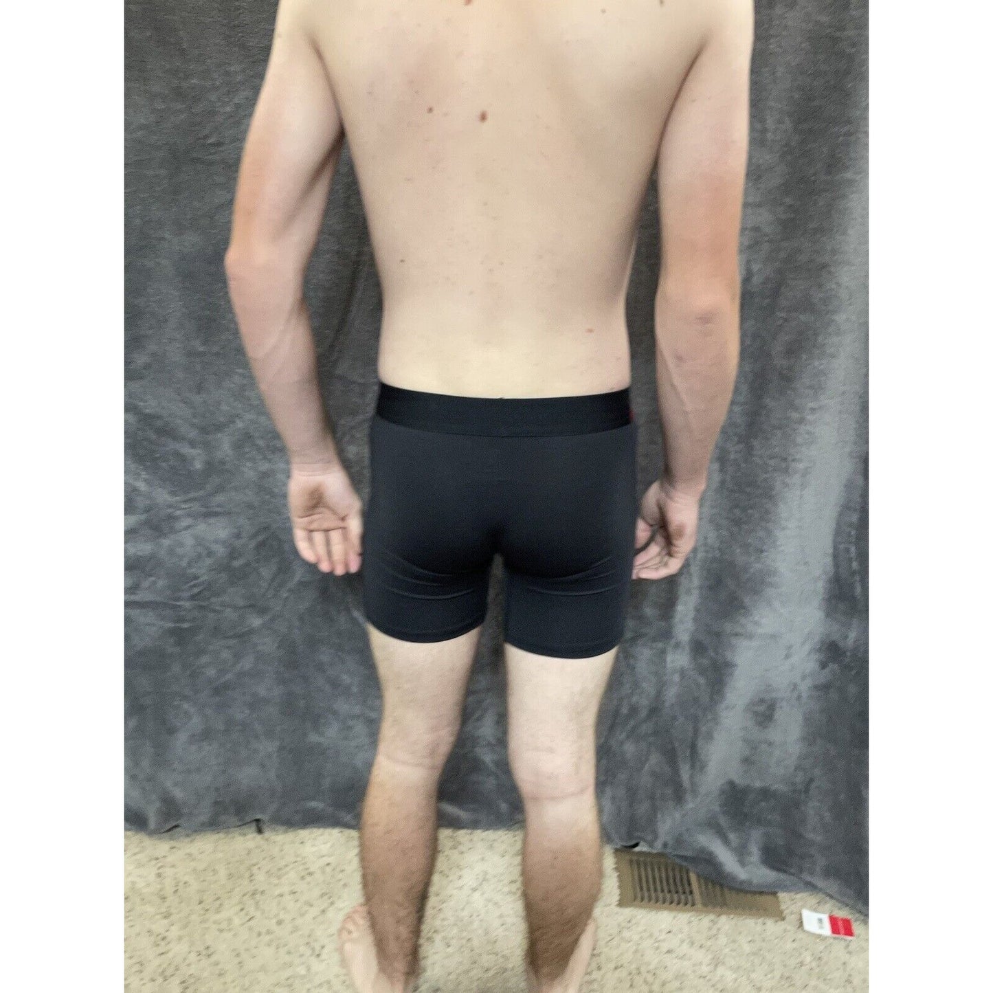 men's black volcom 15% spandex compression boxer brief Large
