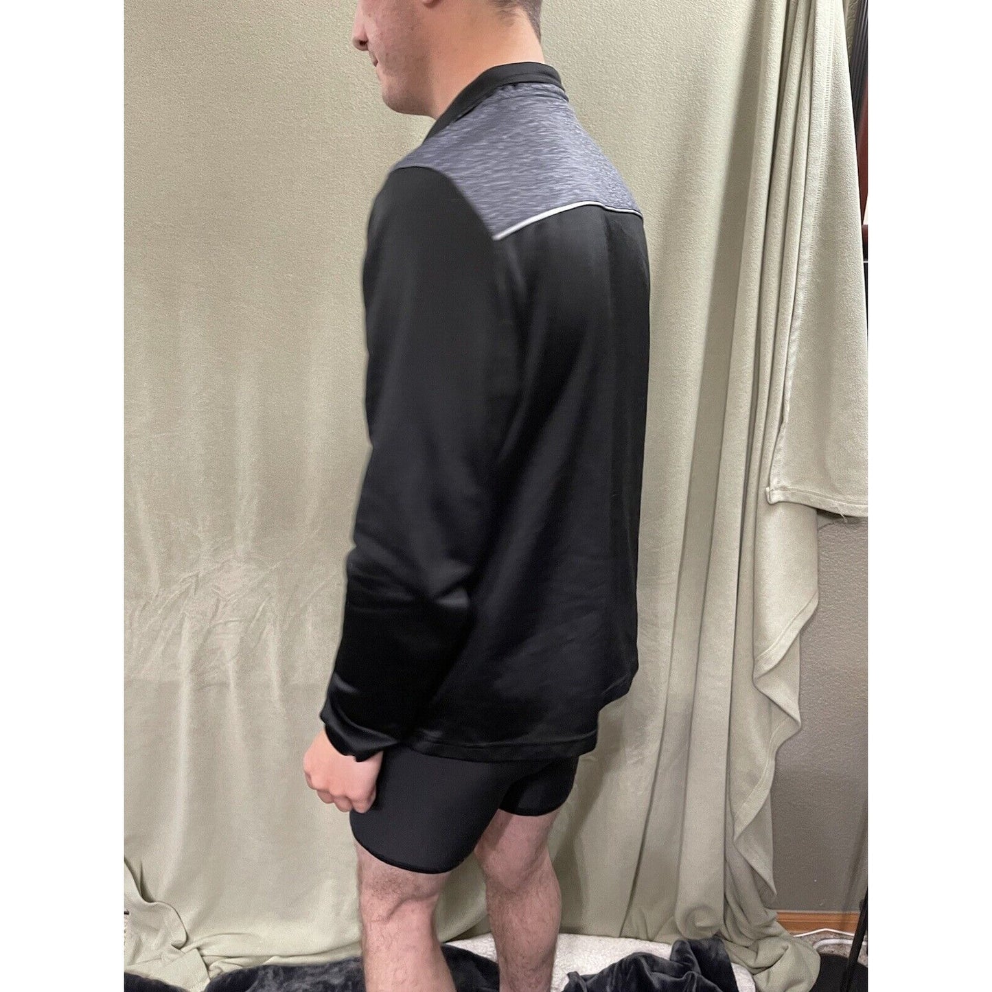 And1 Men's Black And Gray Full Zip Jacket Warm Up Sweats Medium Long Sleeve