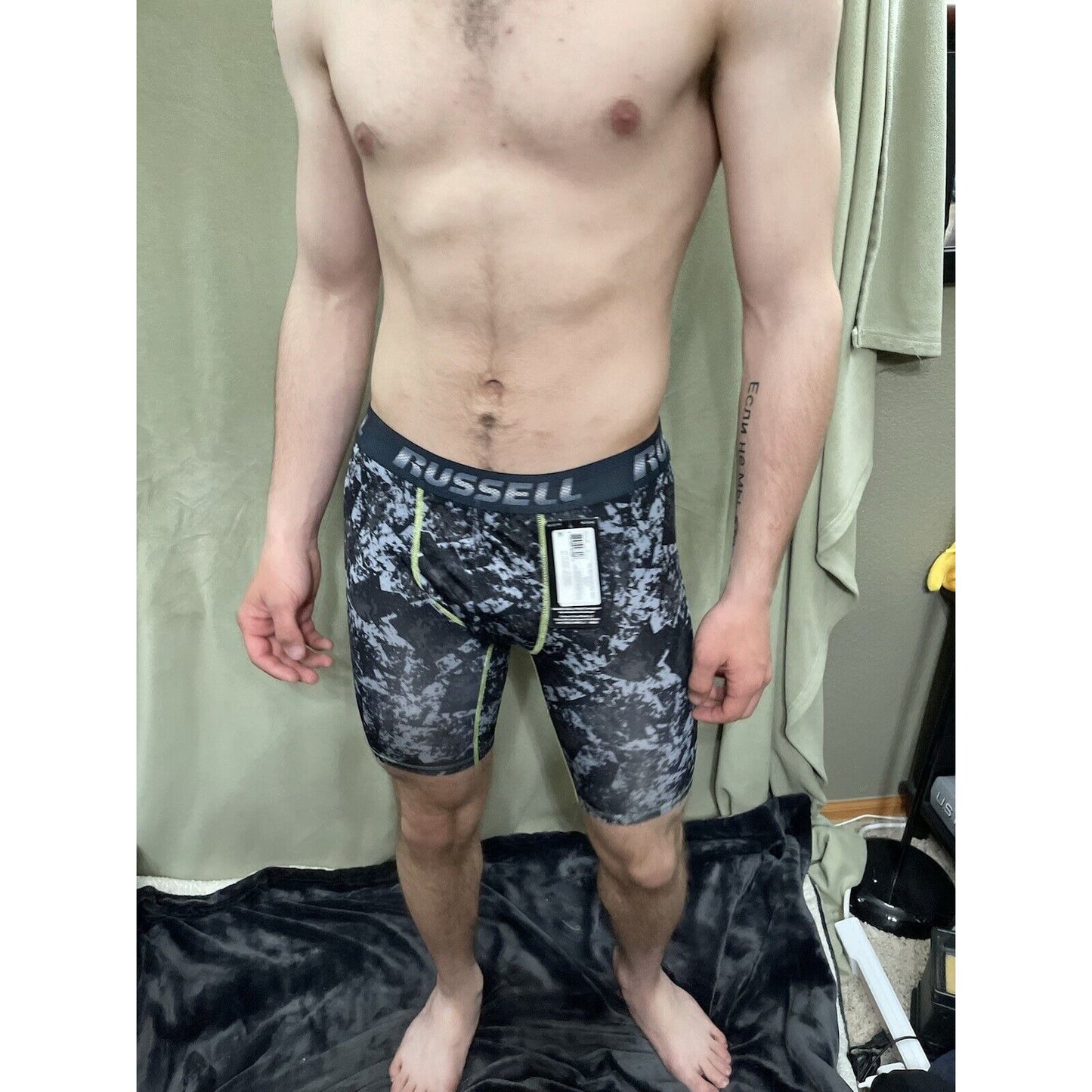 Russell Performance Men’s Medium Long Leg Boxer Briefs Gray Camo