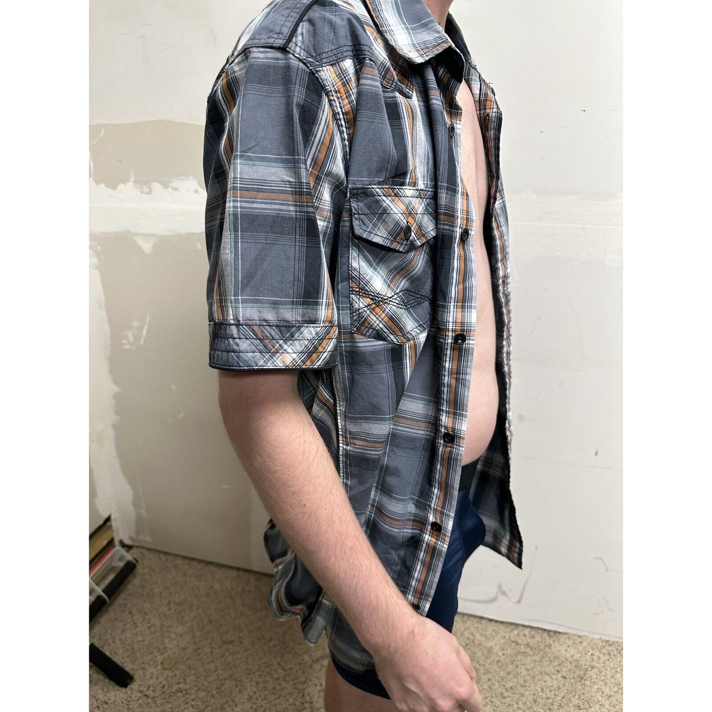 men’s button up helix large gray plaid shirt