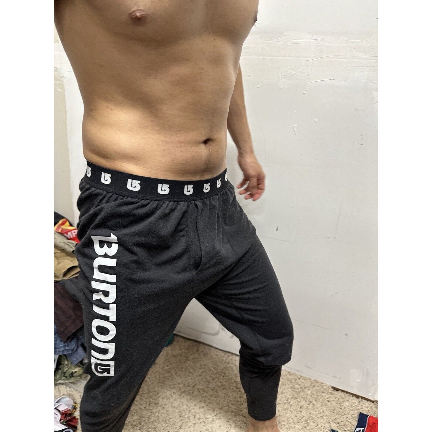 Men’s Black Burton Dry ride Small Thermal Sweatpants