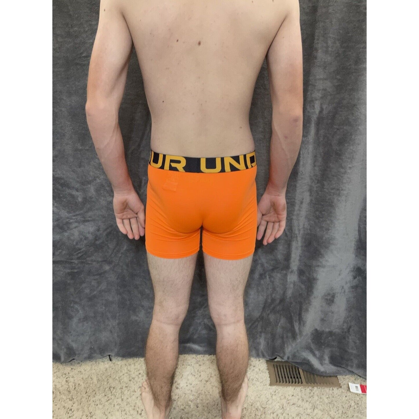 boy's youth large neon orange heatgear under armour fitted boxer brief