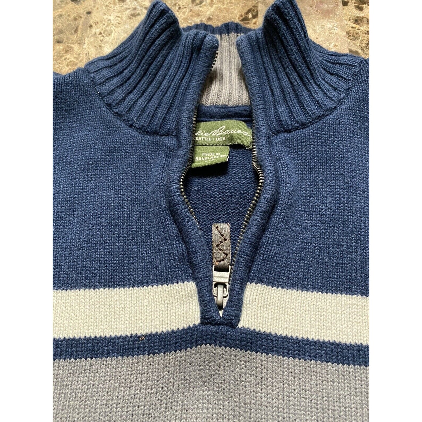 Eddie Bauer Men’s Large Navy Blue with Gray Band 1/4 Zip Pullover Sweater