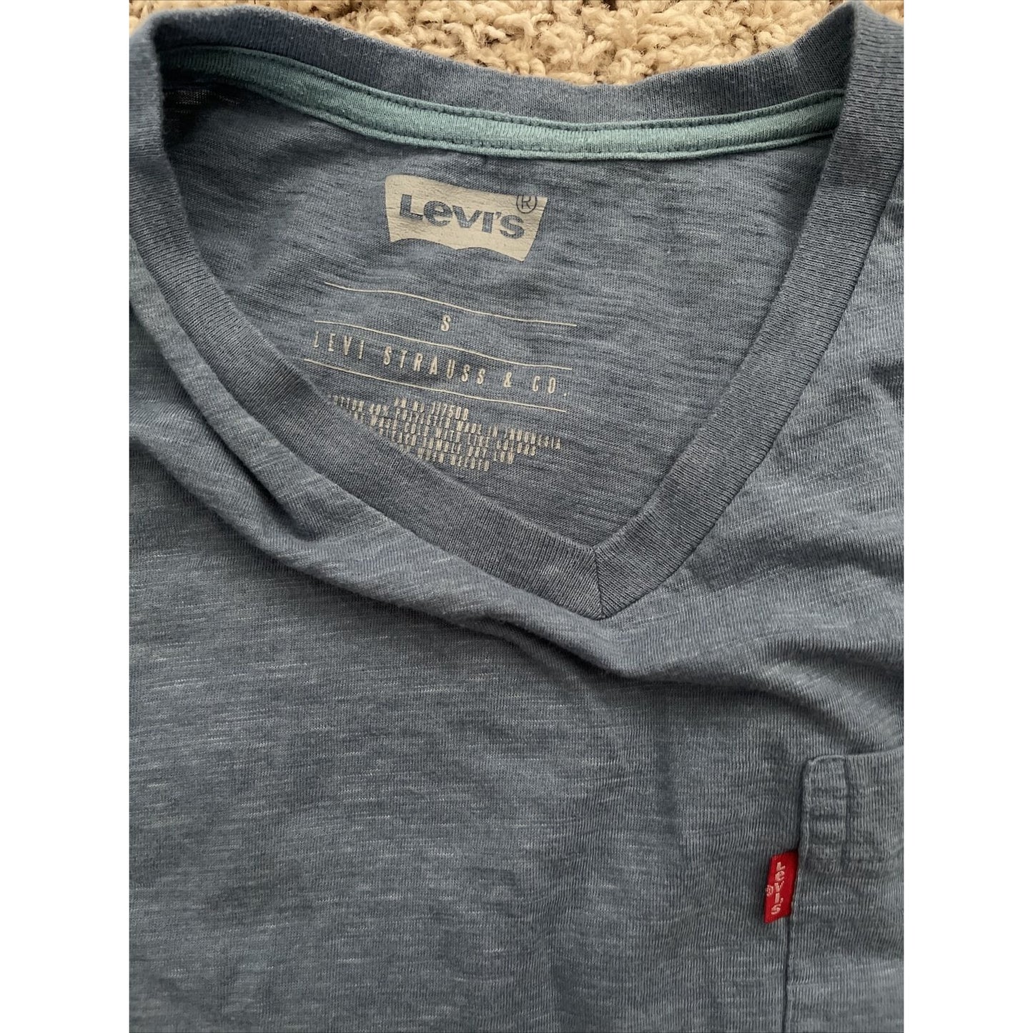 Levi's Mens V-Neck Pullover Pocket T-Shirt Sz S Blue Cotton Blend Short Sleeve