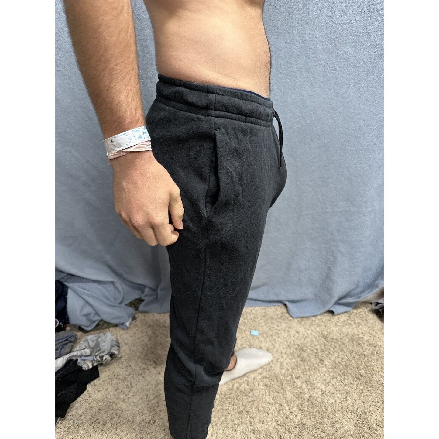 Men’s Small Nike Black Cotton Poly Sweat Pants With Pockets