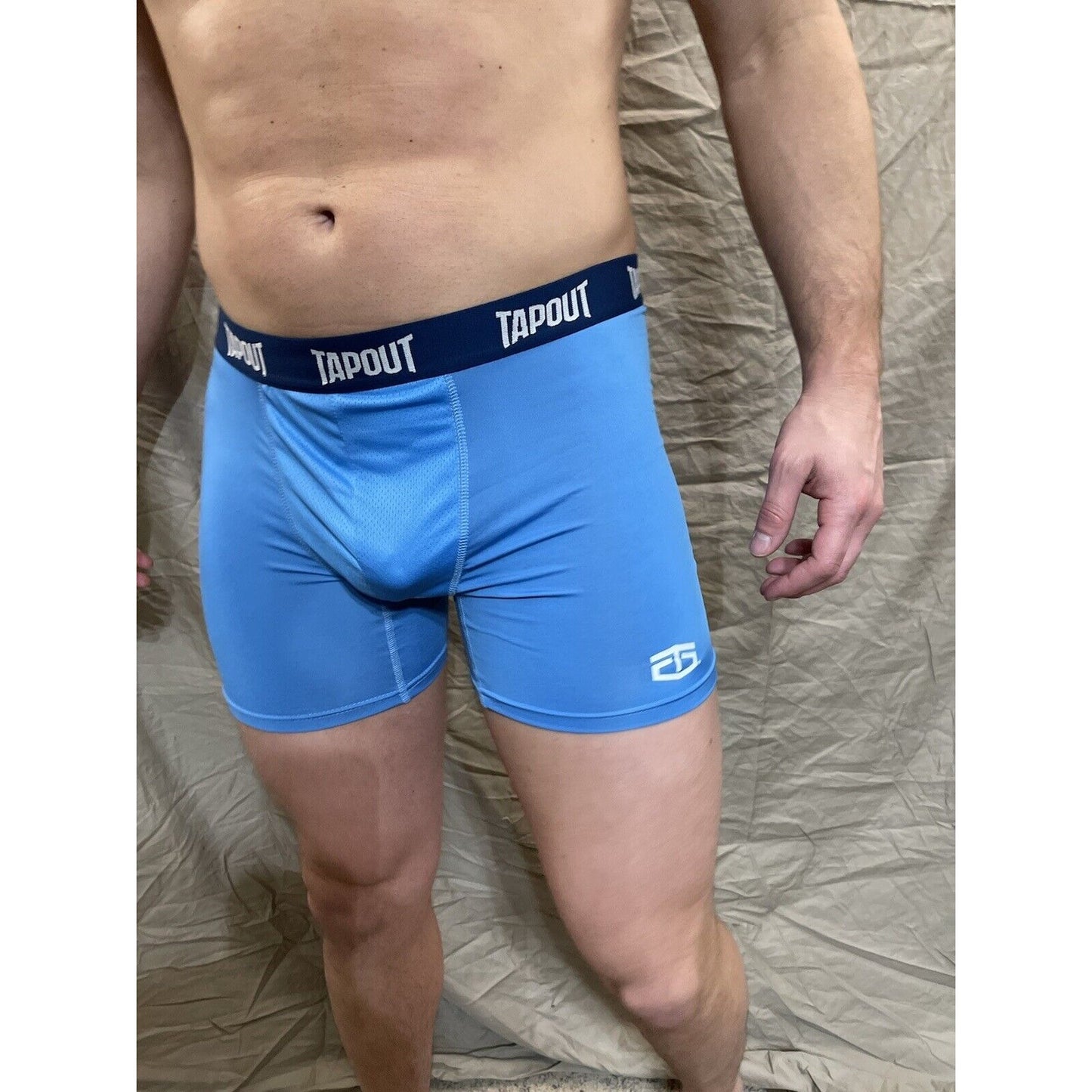 men's blue tapout compression shorts Small
