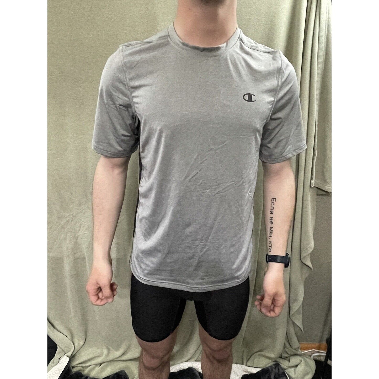 Champion Brand Medium Power Flex Power Train Athletic Casual Short Sleeve Gray