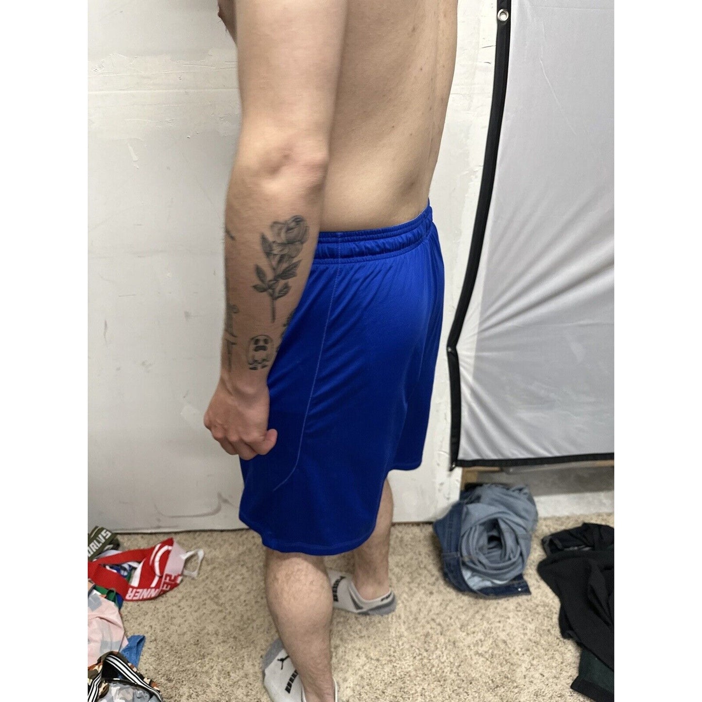 Men’s Medium Royal Blue Under Armour Athletic Shorts